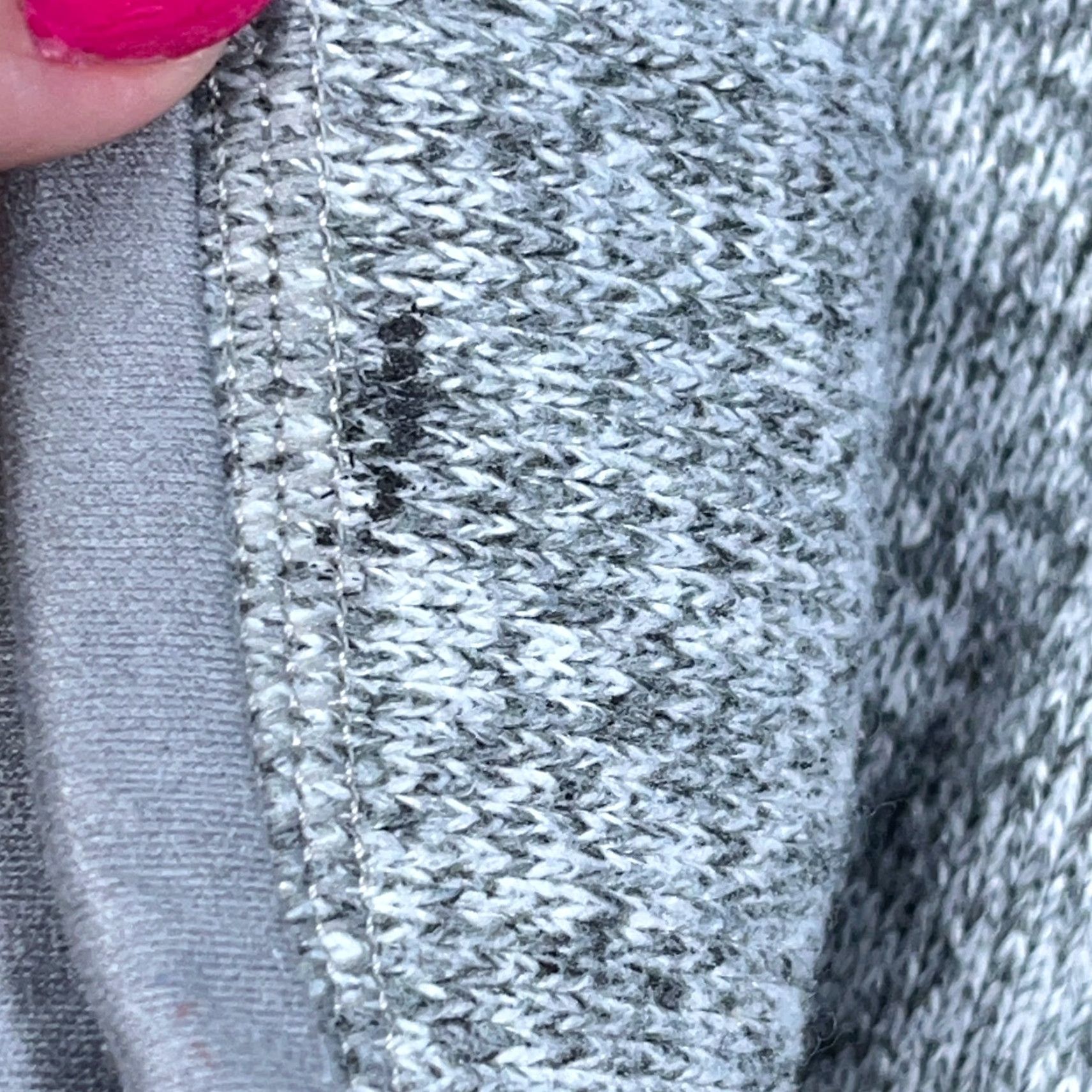 Patagonia Patagonia Sweater Women Large Gray Pullover Half Zip Classic Knit Embroidered Logo Zipper Raglan Sleeve Size L / US 10 / IT 46 - 7 Thumbnail