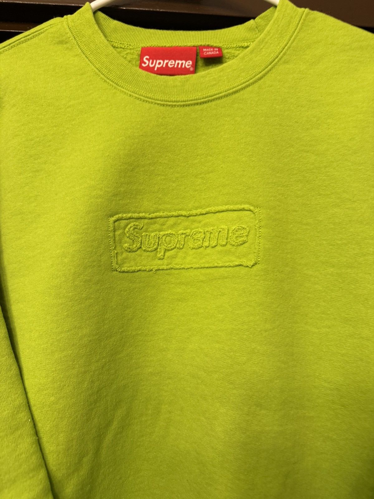 Supreme SUPREME CUTOUT BOX LOGO CREWNECK SWEATSHIRT LIME SS20 Medium Size US M / EU 48-50 / 2 - 6 Thumbnail