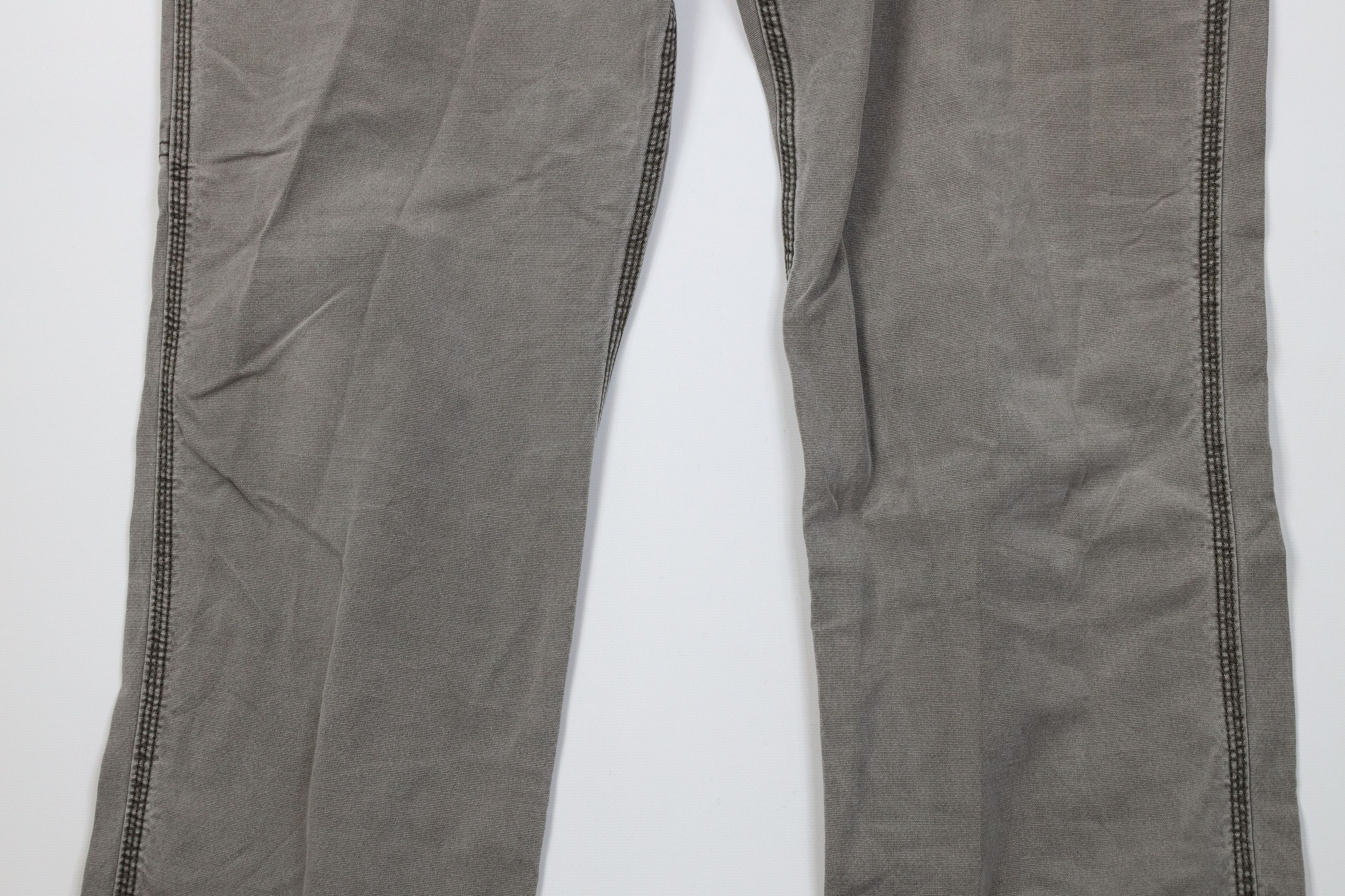 Carhartt Vintage Y2K Carhartt Relaxed Fit Wide Leg Dungaree Pants Size US 38 / EU 54 - 3 Thumbnail