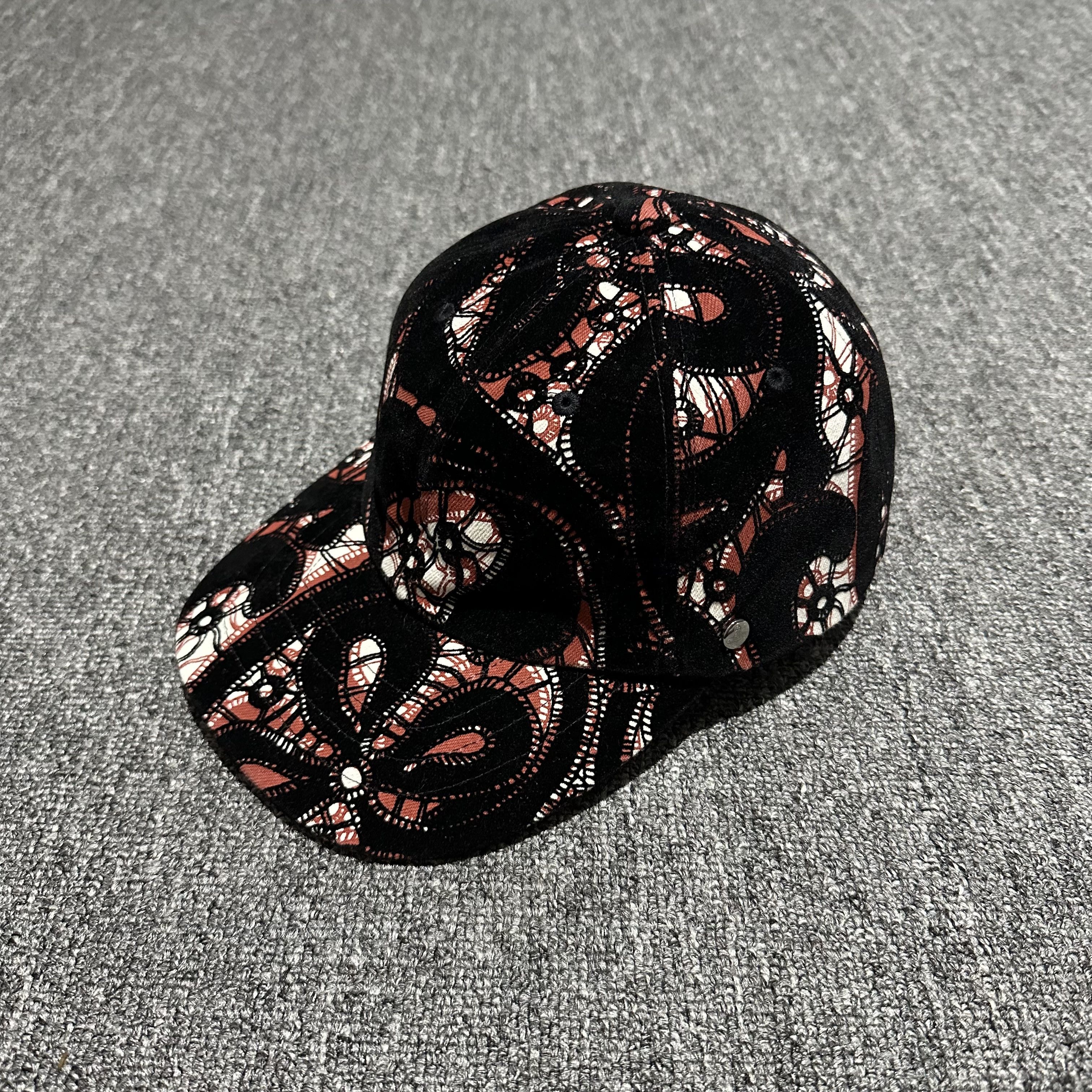 Vivienne Westwood Vivienne Westwood Hats Size ONE SIZE - 1 Thumbnail