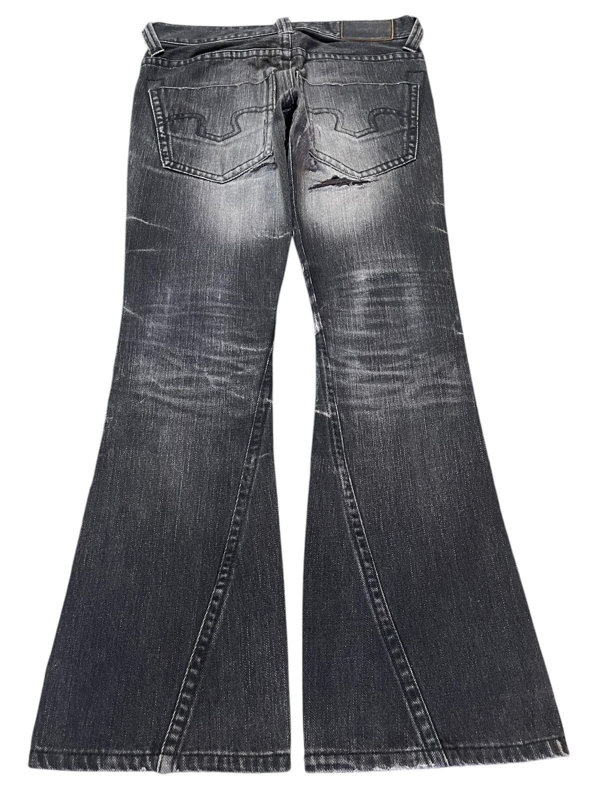 Tornado Mart Vintage Japan Tornado Mart Faded Wash Distressed Flare Jeans Size US 30 / EU 46 - 2 Thumbnail