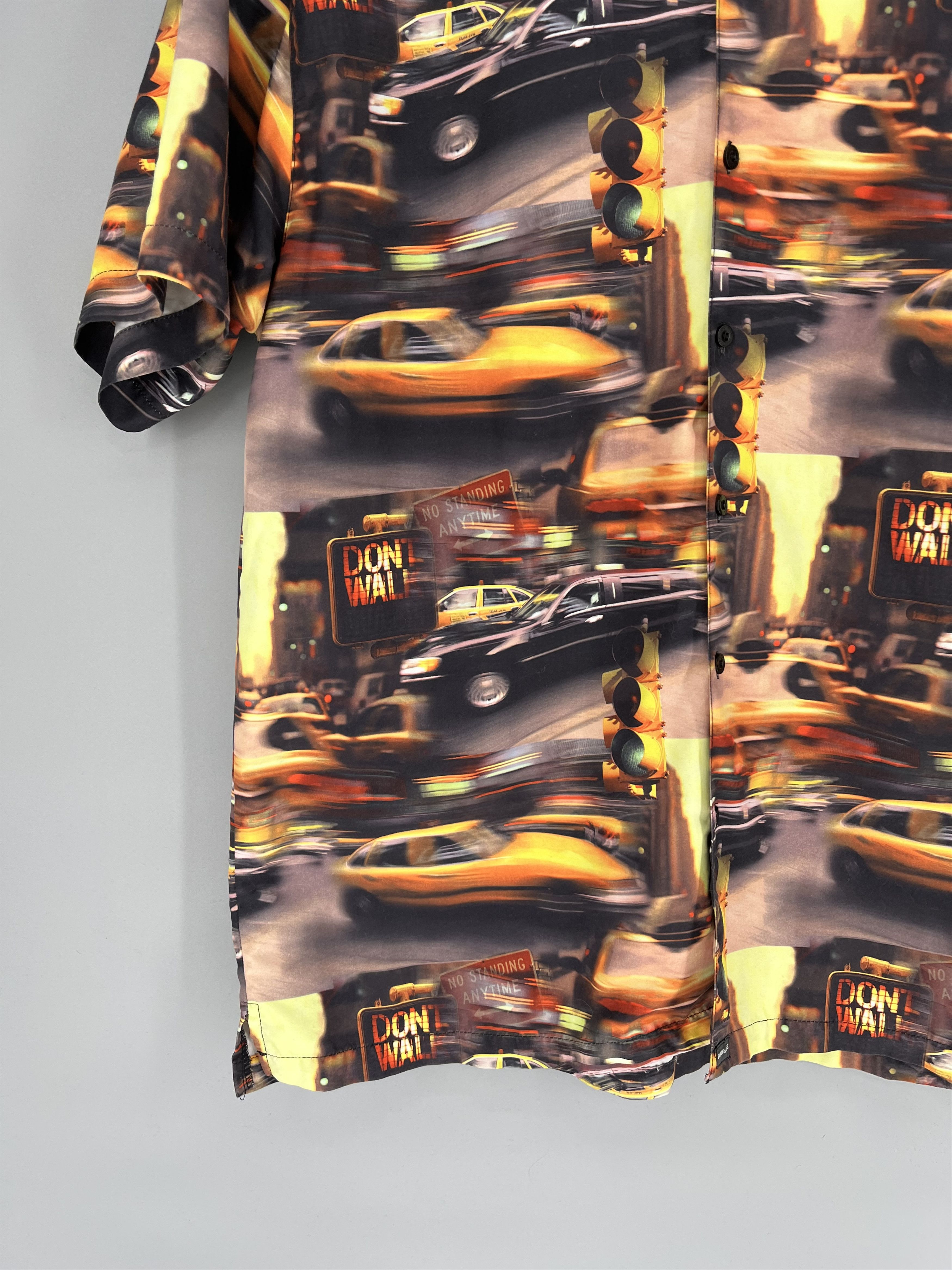 Band Tees Vintage 90s Outrage Head Aloha Hawaiian Woody Cars Rayon Size US L / EU 52-54 / 3 - 7 Thumbnail