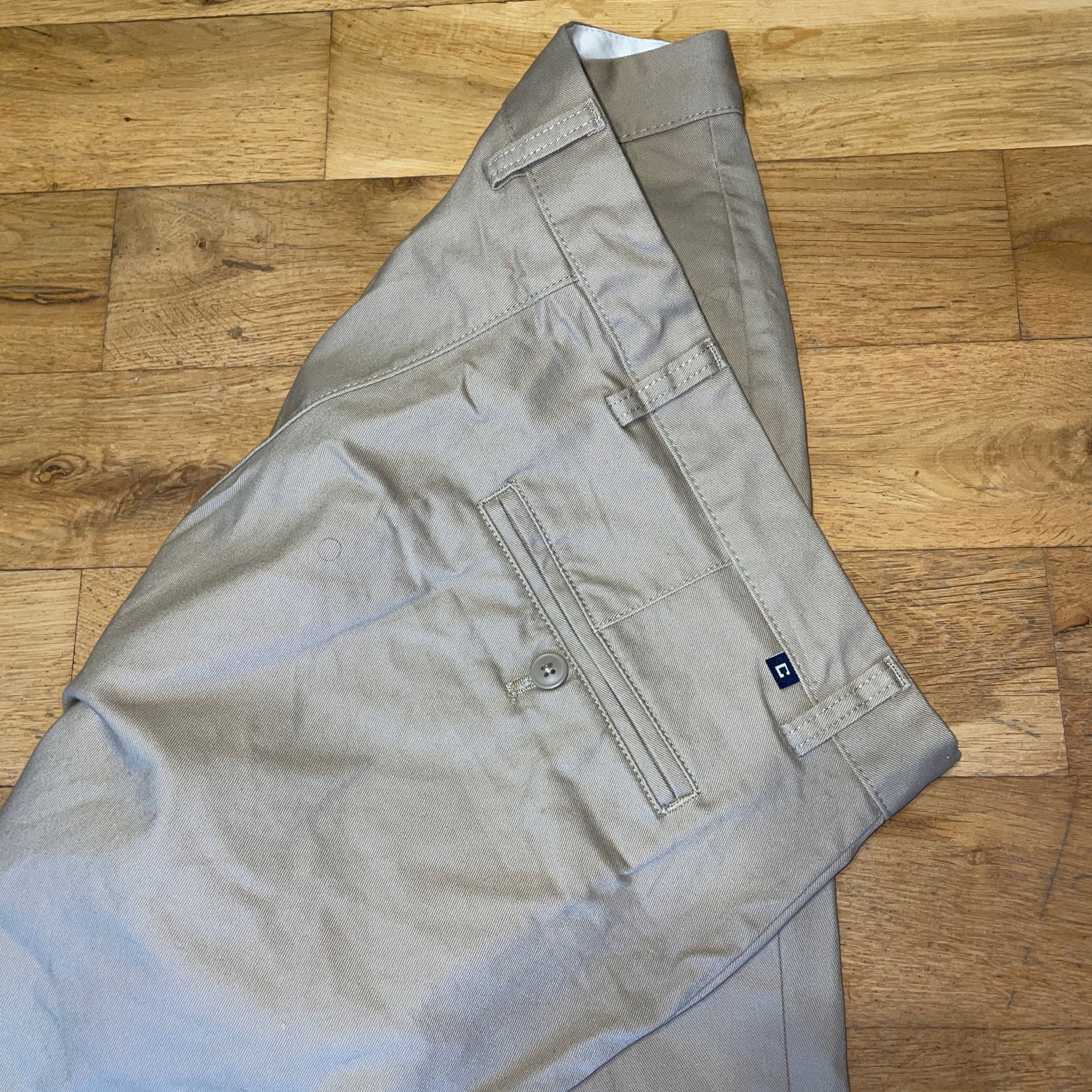 Chaps CHAPS MEN'S FASHIONABLE CHINOS STRETCH FIT 34 L 30 Size US 34 / EU 50 - 2 Thumbnail