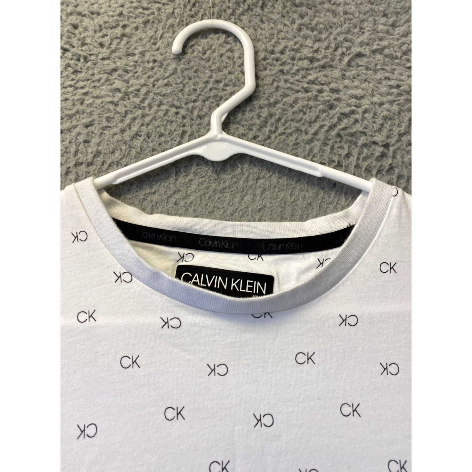 Calvin Klein Calvin Klein Shirt Mens M / Medium white black logo Short Sleeve /32-87 Regular Size Type T-Shirt Mens Size US M / EU 48-50 / 2 - 4 Thumbnail
