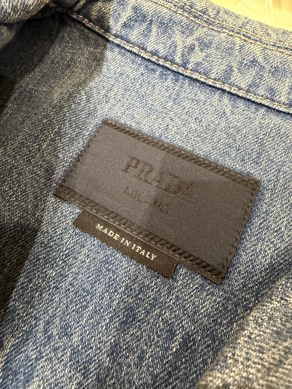 Prada Prada Denim SS Button Down Shirt Size US XS / EU 42 / 0 - 3 Thumbnail