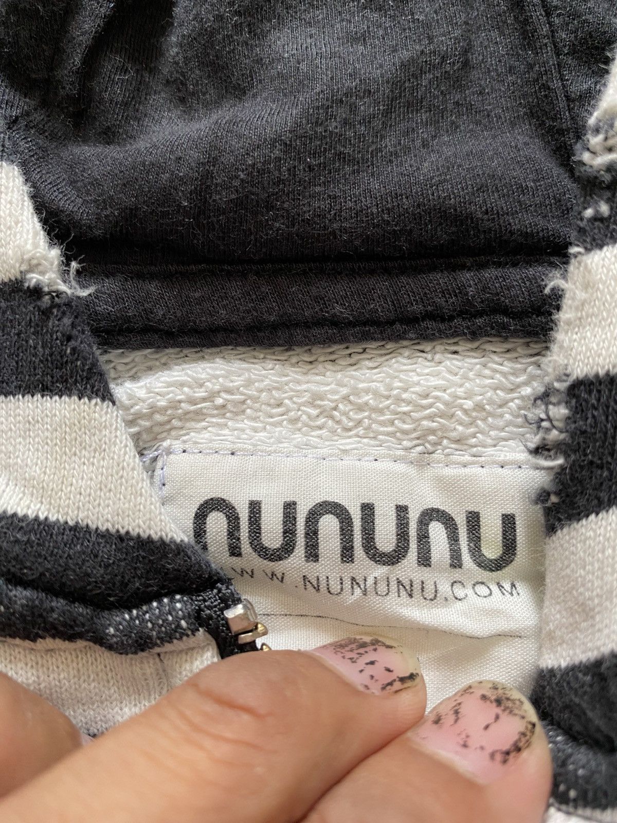 If Six Was Nine × Japanese Brand × Le Grande Bleu (L.G.B.) Nununu emoticon distressed striped hoodie Size US S / EU 44-46 / 1 - 7 Thumbnail