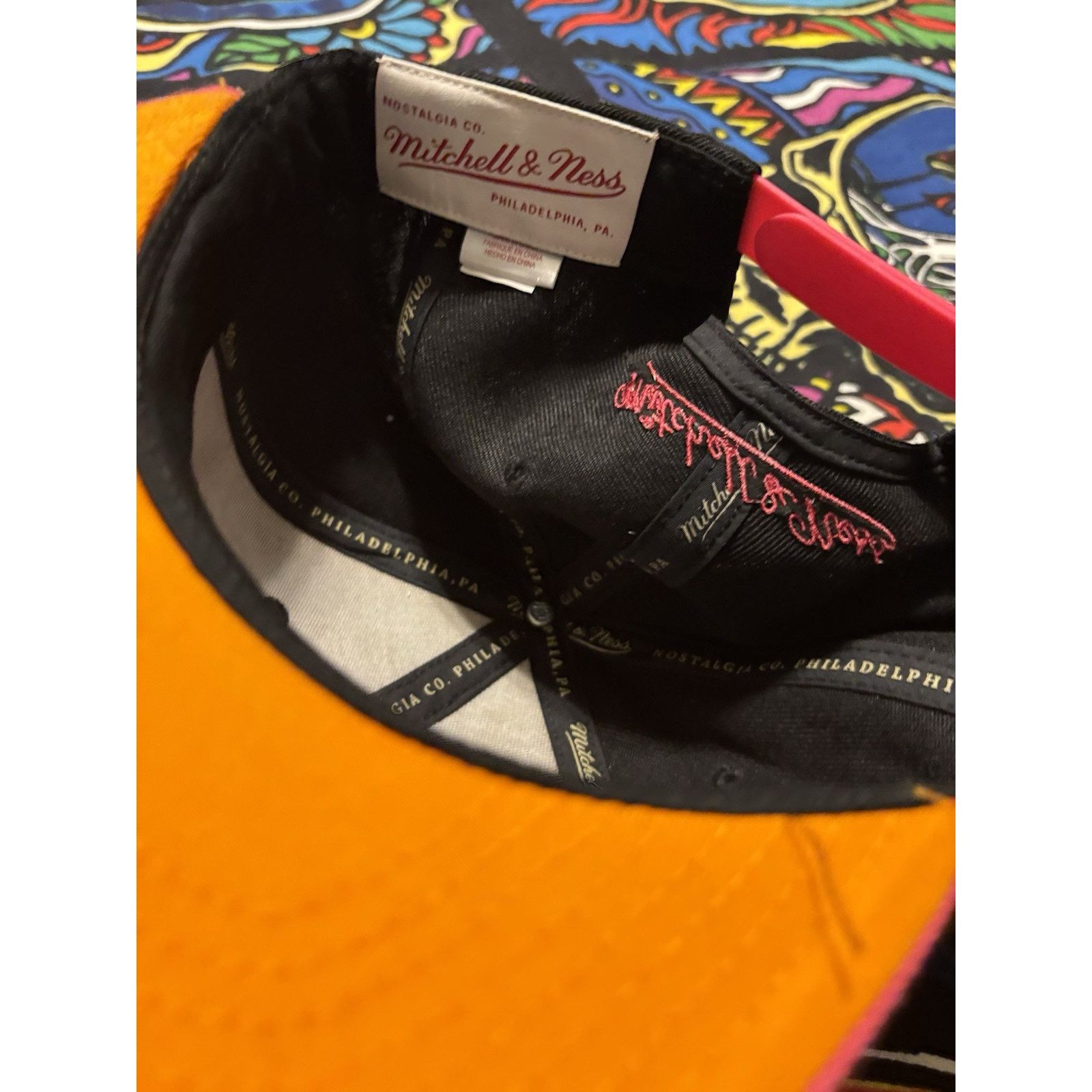 Mitchell & Ness miami heat mitchell ness OSFA miami night flame snapback Size ONE SIZE - 5 Thumbnail