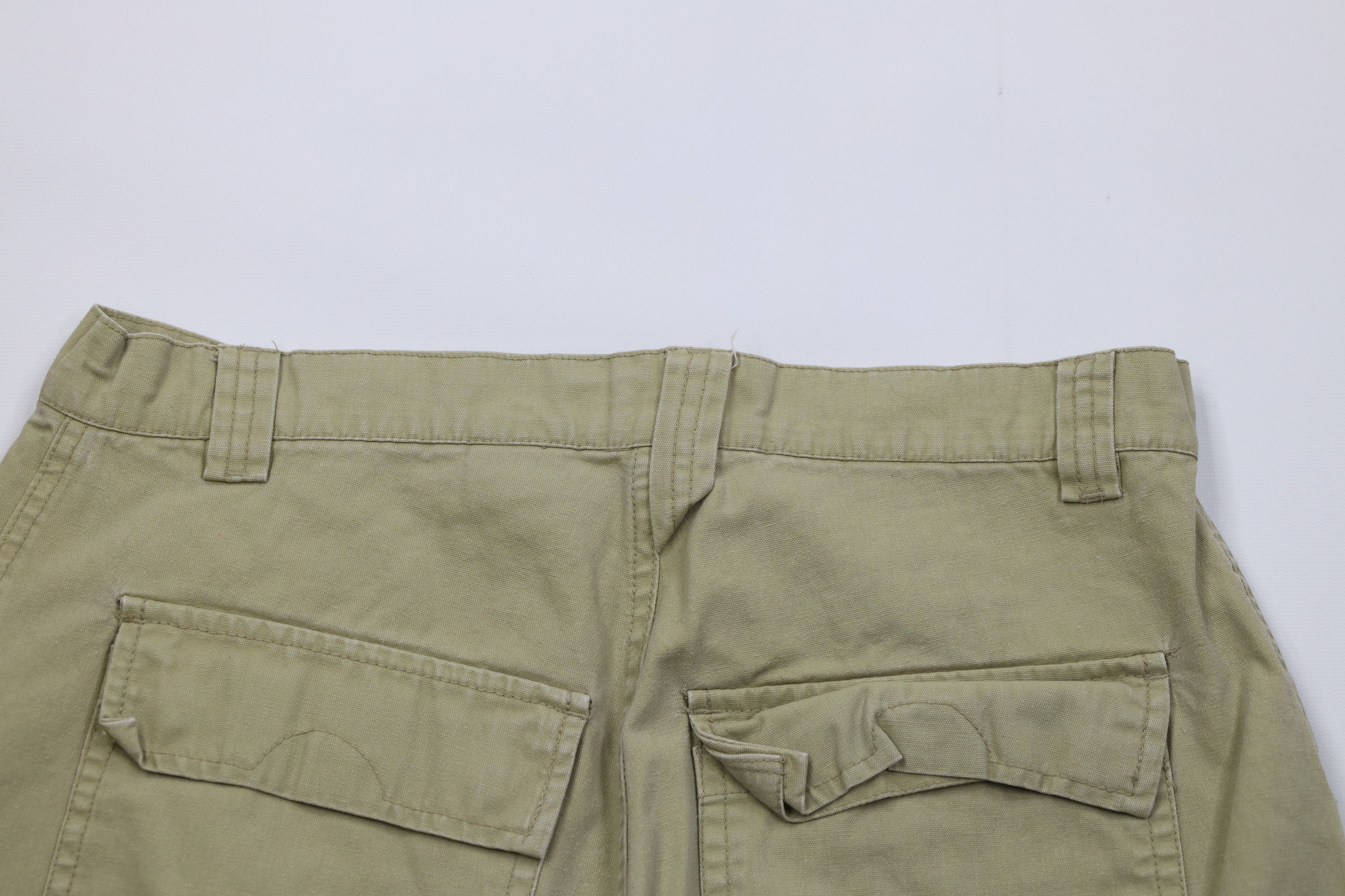 Vintage Vintage 90s Y2K DC Shoes Skateboard Cargo Shorts Beige Size US 32 / EU 48 - 9 Thumbnail