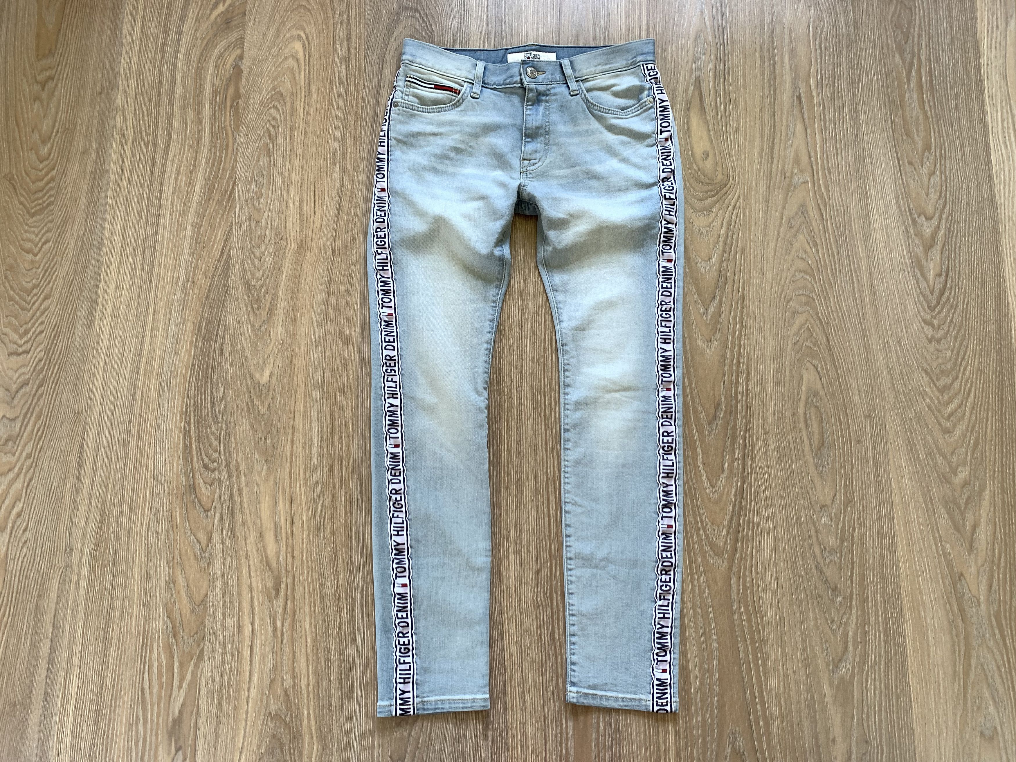 Denime × Tommy Hilfiger × Vintage Tommy Hilfiger Lampas Vintage Jeans Size US 29 - 2 Thumbnail