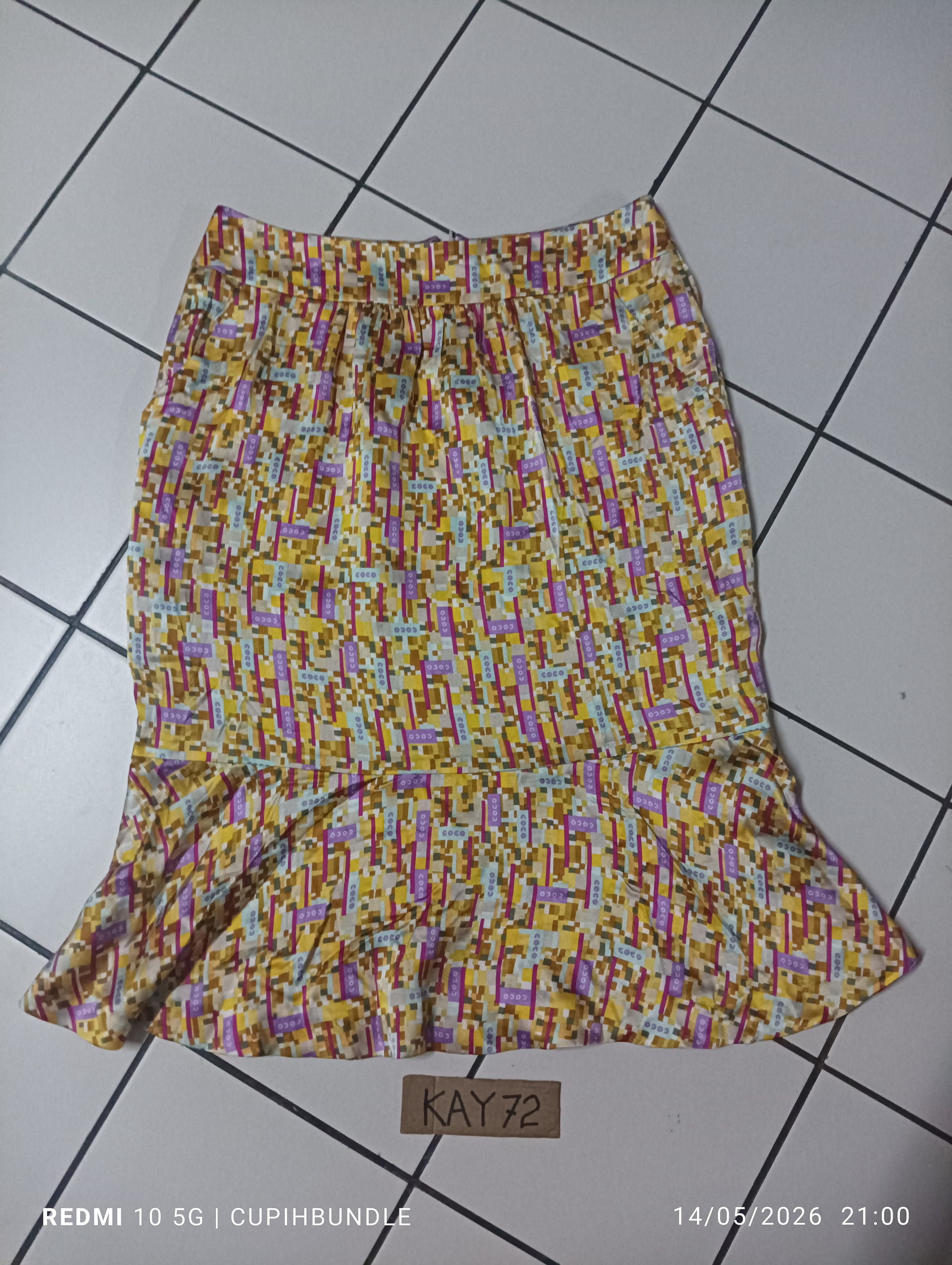 Chanel CHANEL COCO SKIRT FULLPRINT Size 27" / US 4 / IT 40 - 1 Thumbnail