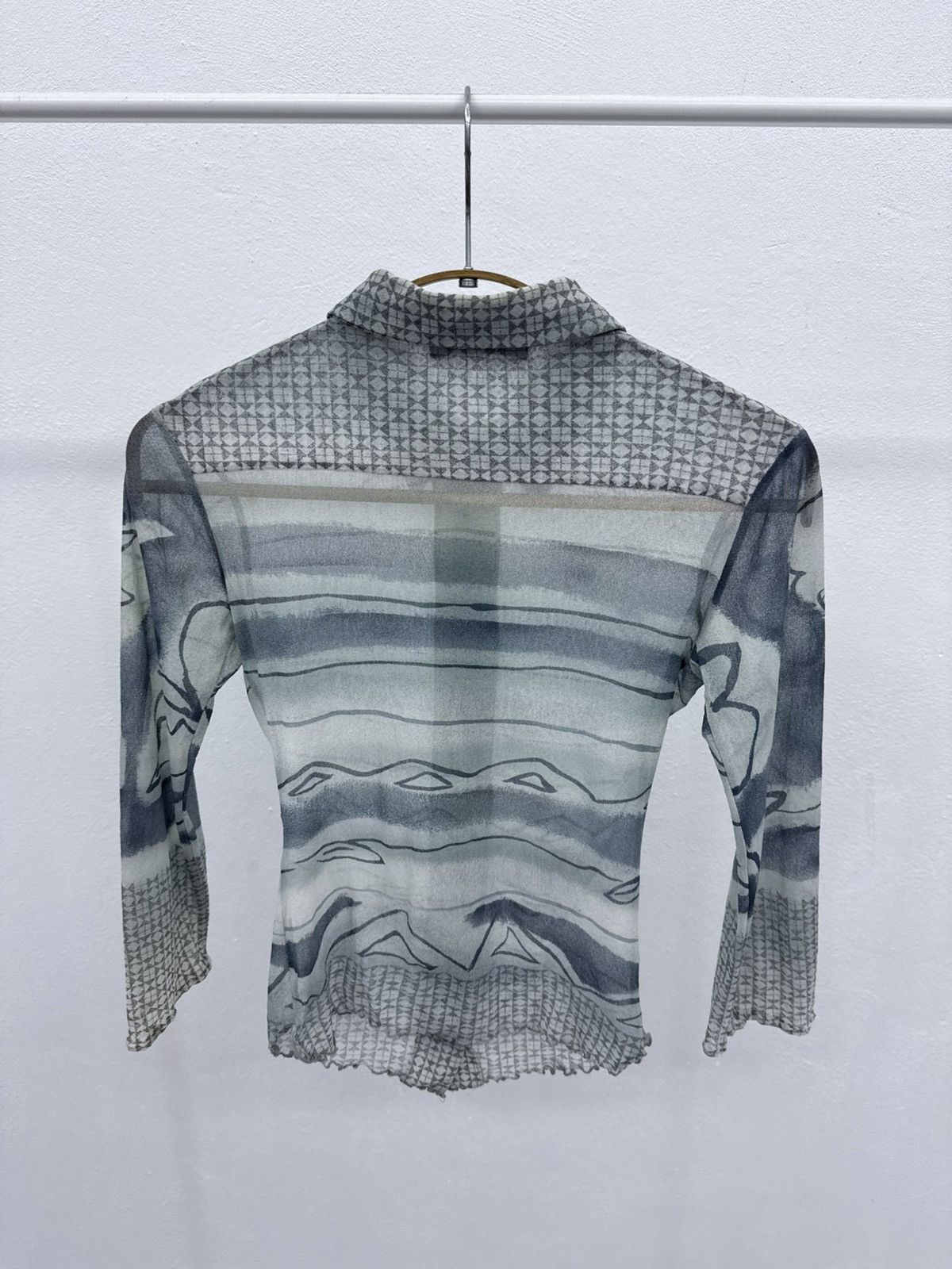 Emporio Armani 🔥ARCHIVED🔥 RARE 90s EMPORIO ARMANI Sheer Mesh Printed Shirt Size S / US 4 / IT 40 - 9 Thumbnail