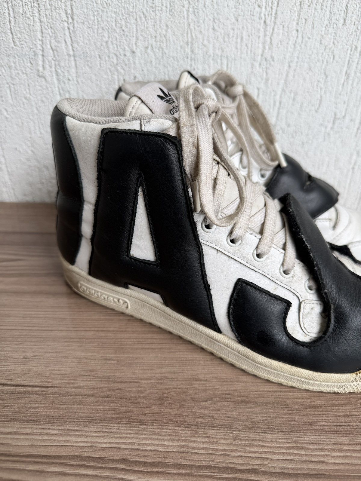 Adidas × Jeremy Scott js letters sneakers Size US 9 / EU 42 - 10 Thumbnail