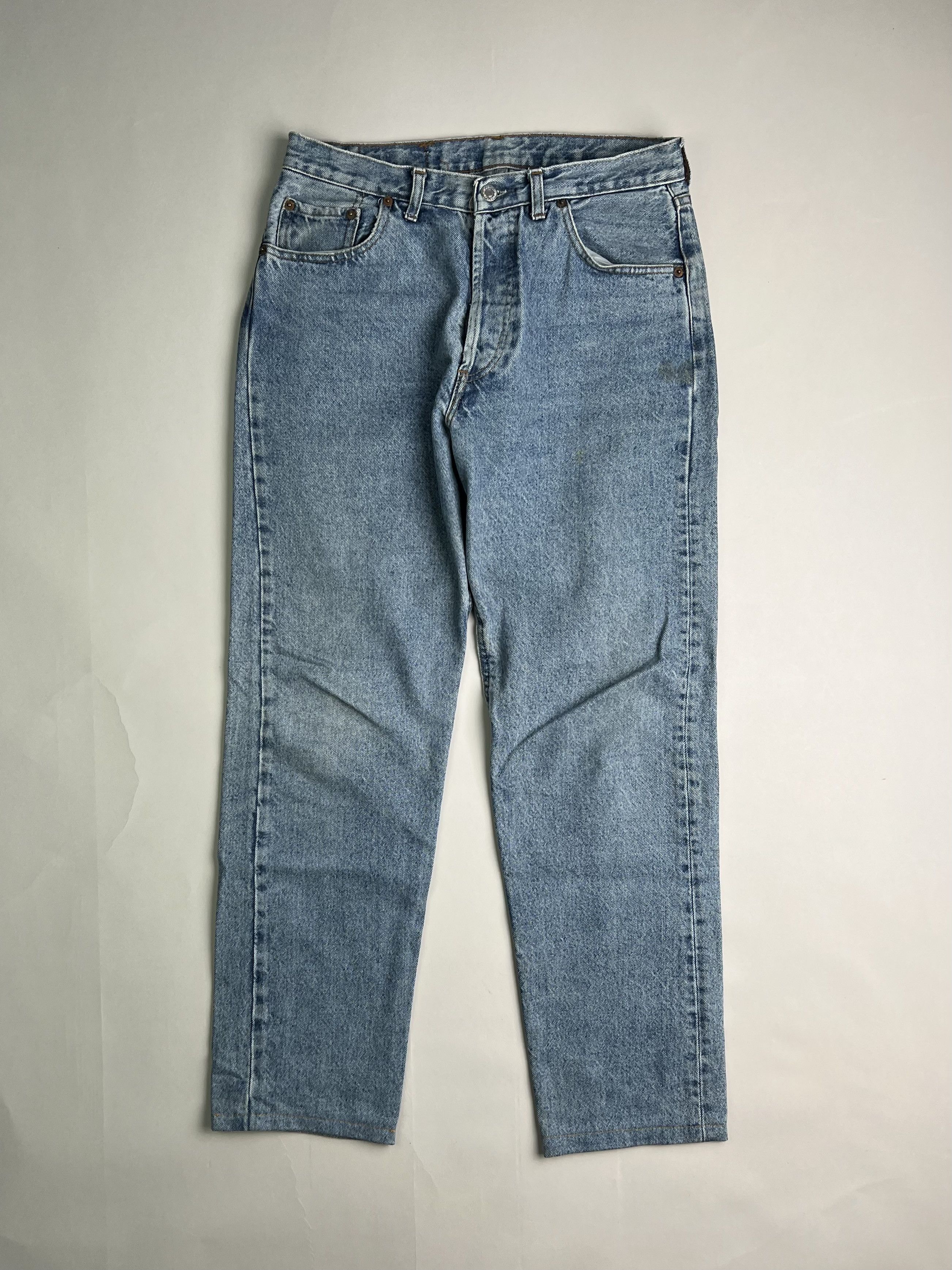 Levi's × Levi's Vintage Clothing × Vintage Levis 501 Xx Vintage Jeans Medium Wash 1970S Made In Usa W32 Size US 32 / EU 48 - 1 Thumbnail