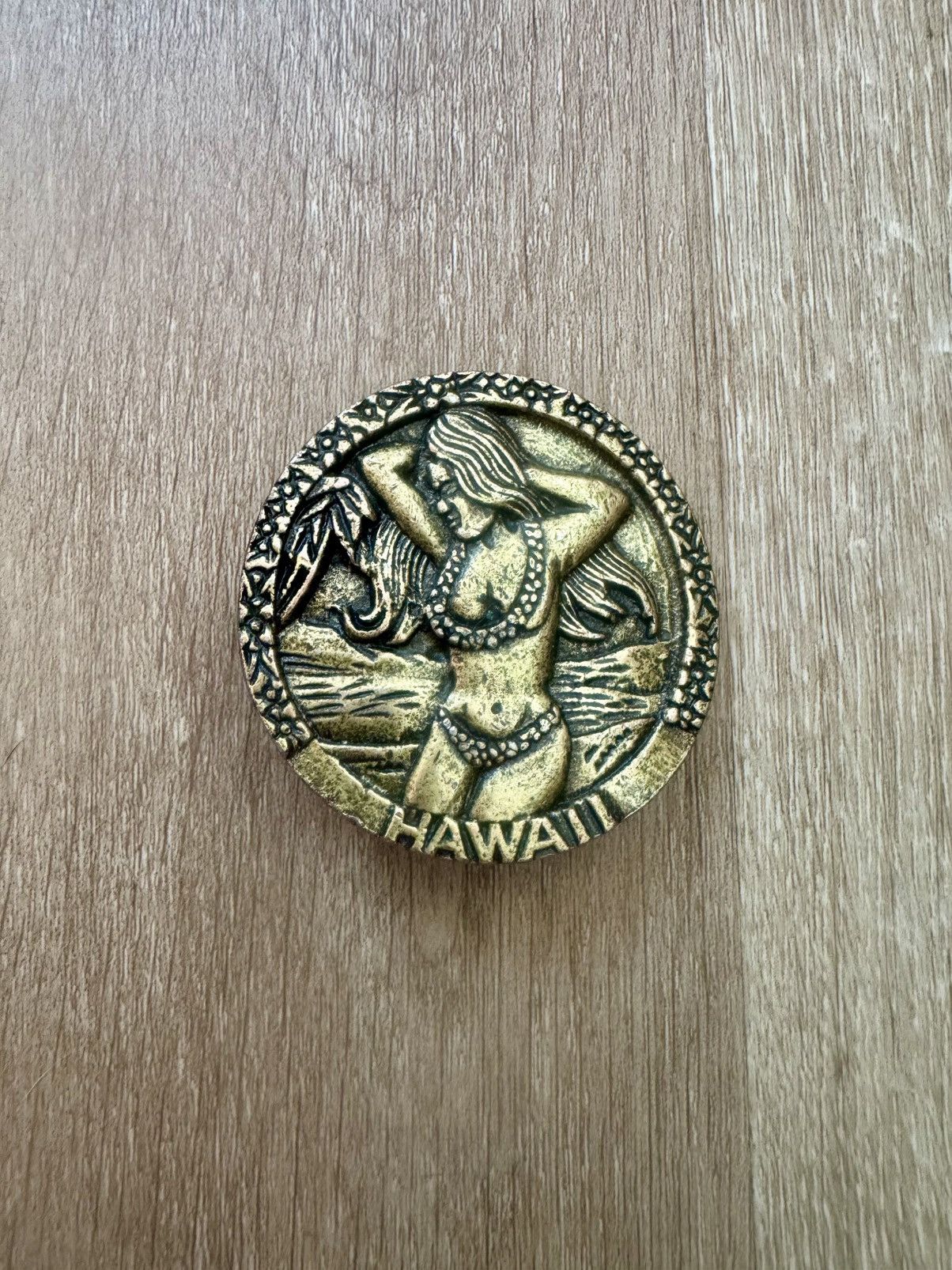 Vintage Sexy Hawaiian Babe Brass Vintage Americana Belt Buckle Size ONE SIZE - 2 Thumbnail