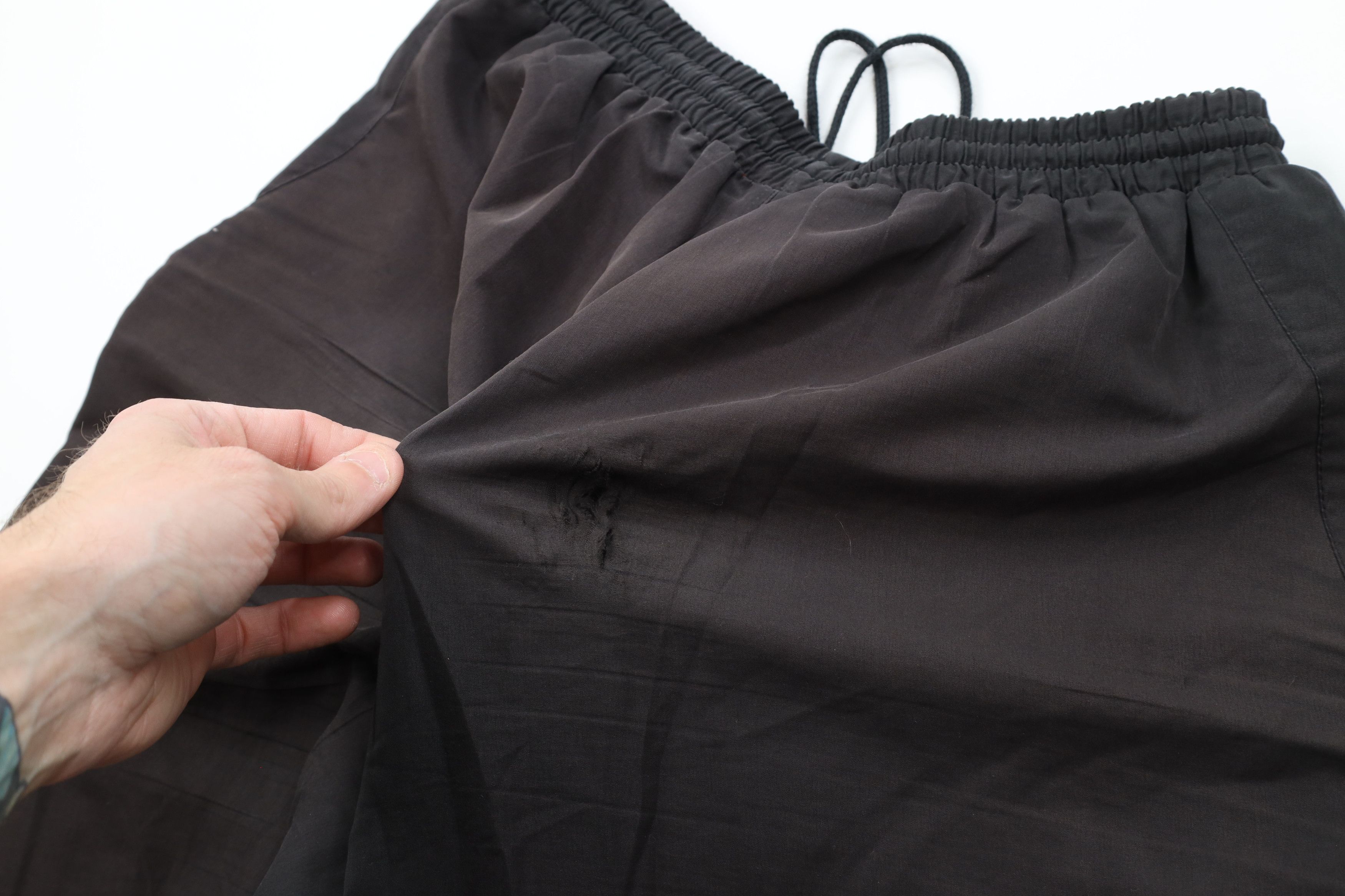Umbro × Vintage Vintage 90s Umbro Spell Out Lined Soccer Pants Black Size US 34 / EU 50 - 13 Thumbnail