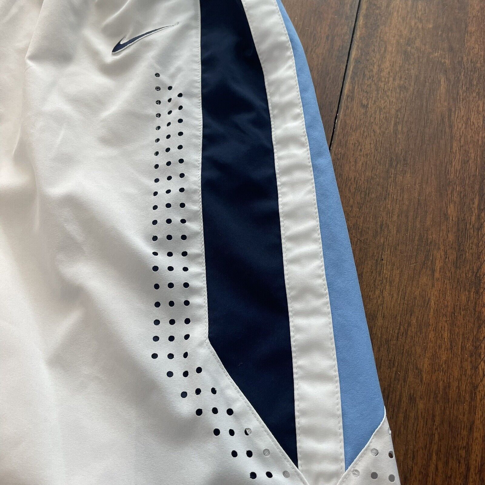 Nike Nike Villanova Wildcats Basketball Shorts Medium Authentic Size US 30 / EU 46 - 5 Thumbnail