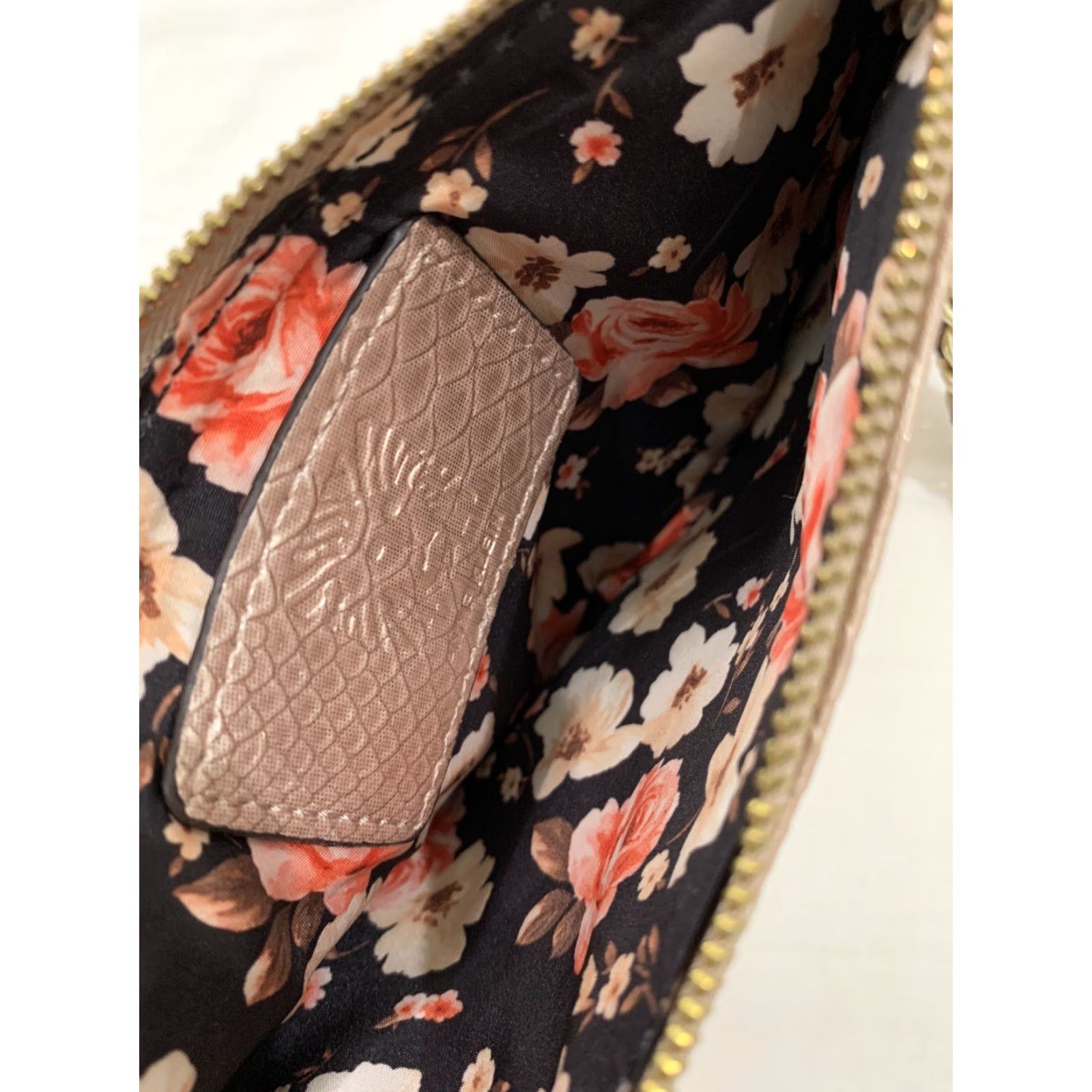 Anne Klein ANNE KLEIN Wristlet Purse Leather Rose Gold Pink Rose Women Size ONE SIZE - 3 Thumbnail