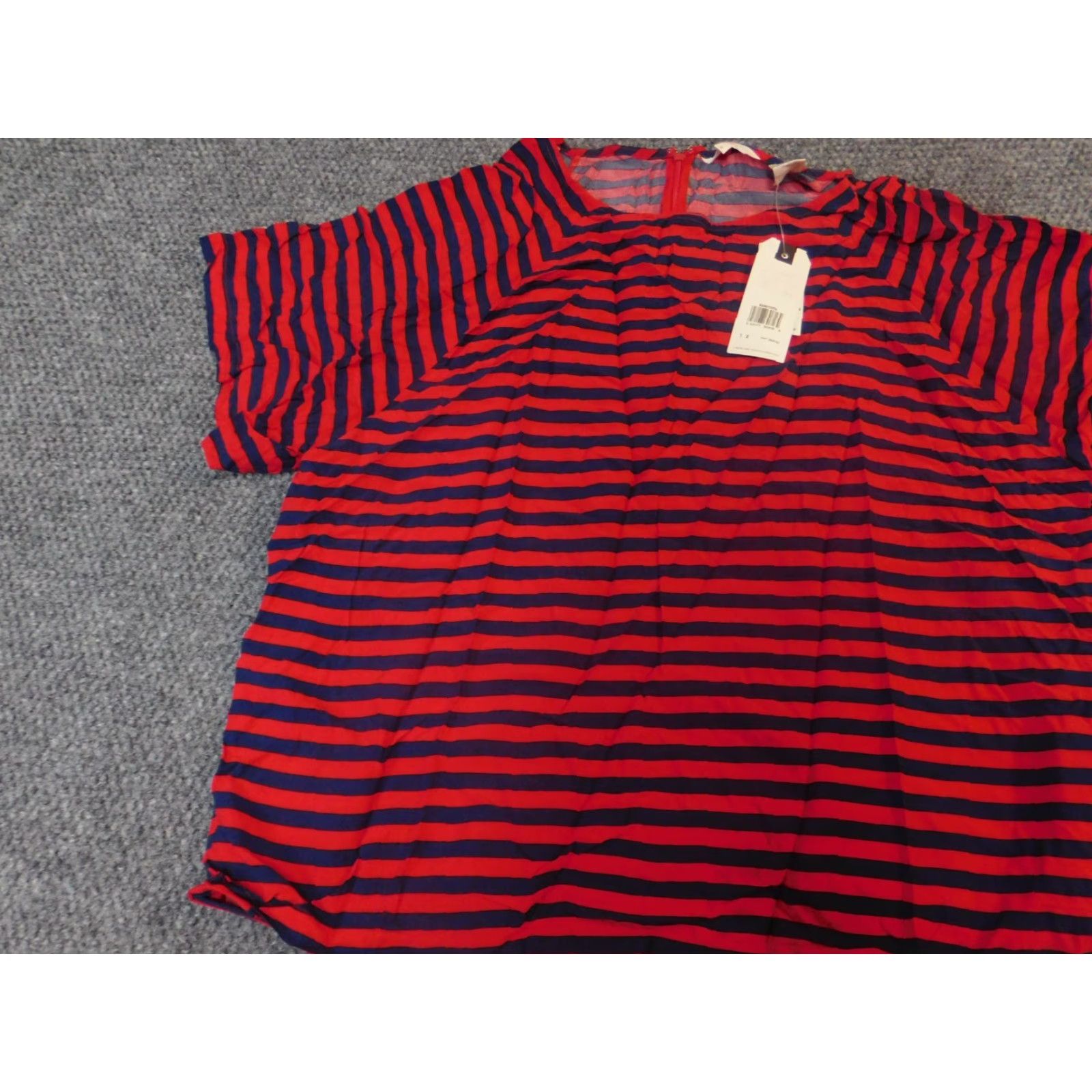 Levi's Levi's Blouse Shirt Womens 1X Red Striped Viscose Rayon Crew Neck Pullover Casual Regular Button Army Style N/A Size XL / US 12-14 / IT 48-50 - 3 Thumbnail