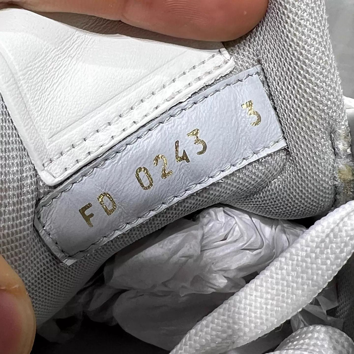 Louis Vuitton LV Trainer White Cement UK3 37 YH26285 Size US 6.5 / IT 36.5 - 8 Thumbnail
