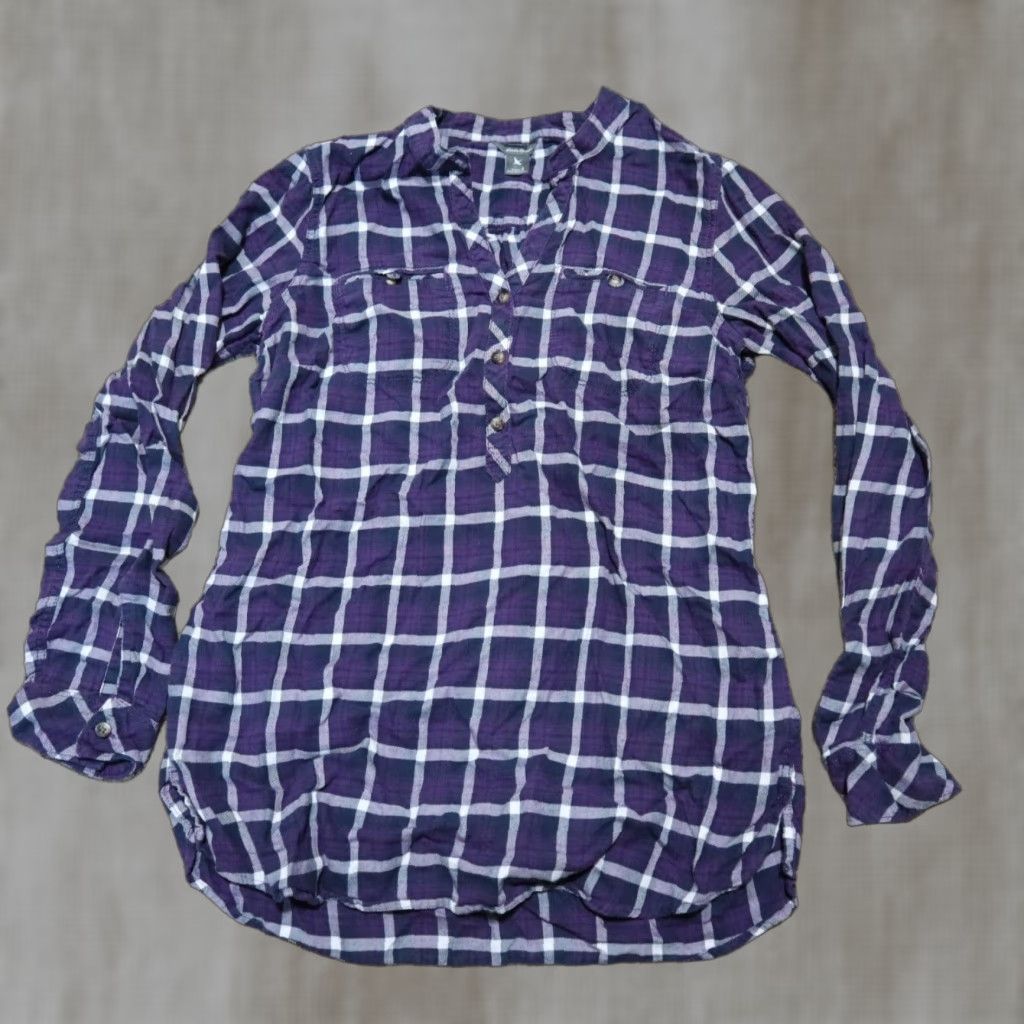Eddie Bauer Vintage Eddie Bauer Women's Blue Plaid Long Sleeve Button-Up Shirt Small Fall Cotton Size S / US 4 / IT 40 - 1 Thumbnail