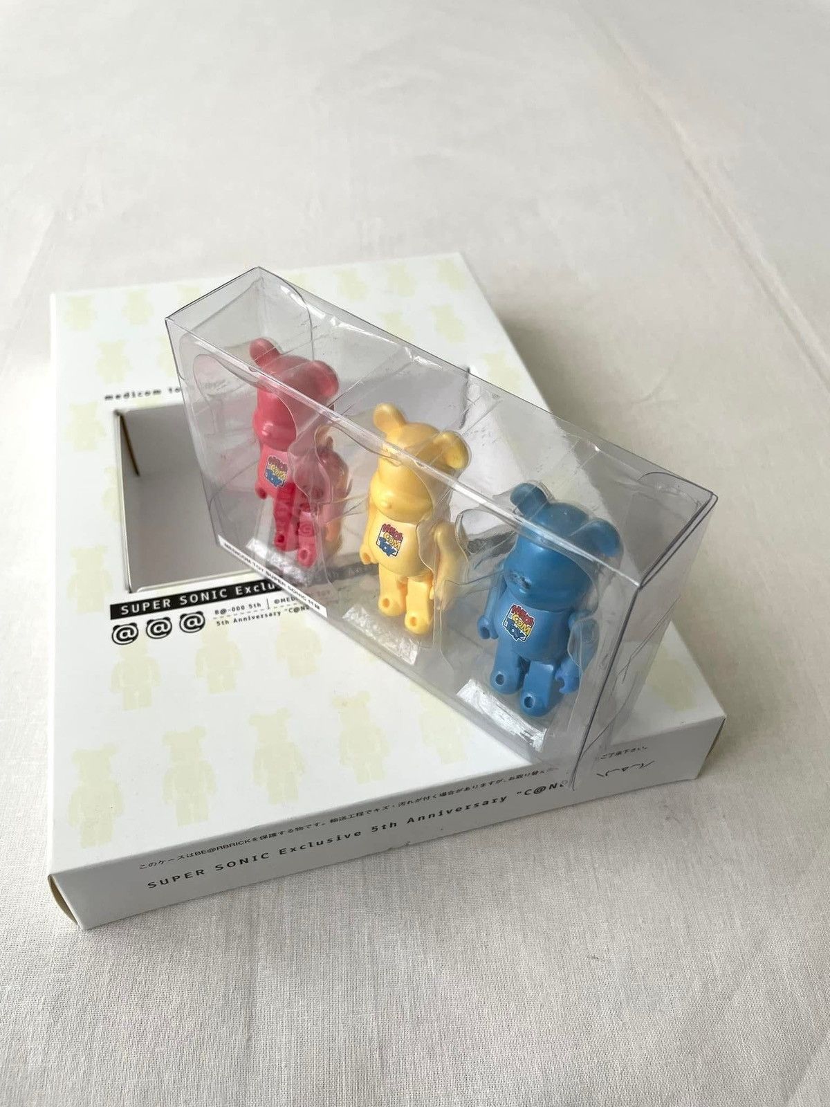 Medicom Toy 2001 Medicom Toys Super Sonic 5th Ann. Candy 100% Bearbrick Size ONE SIZE - 8 Thumbnail