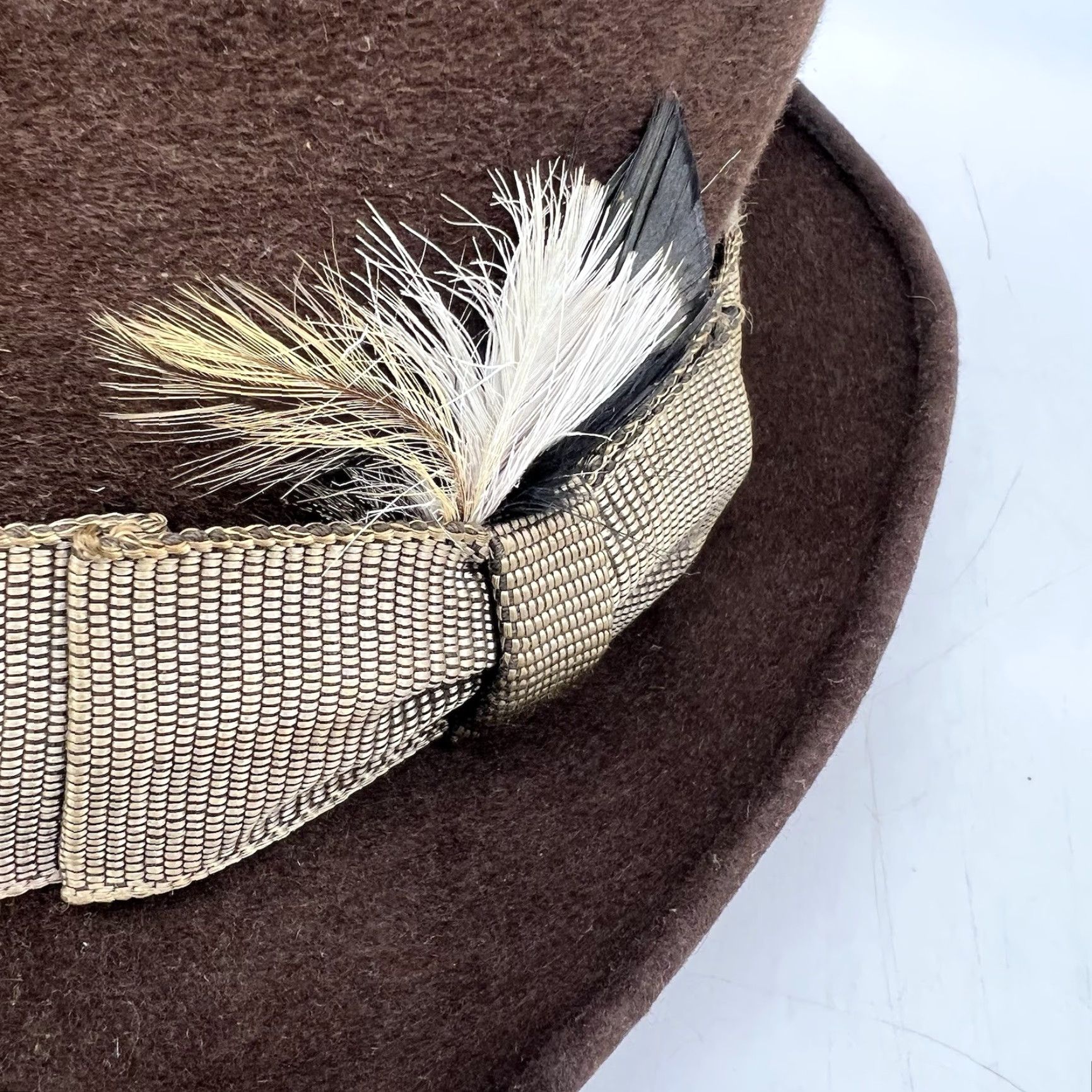 FELT VINTAGE Champs Fedora Main Selling Point Silk Finish Brown Felt 6 3/4 Adult Mens 1950s Beaver Fur Trim Hat Brown Mens Size ONE SIZE - 2 Thumbnail