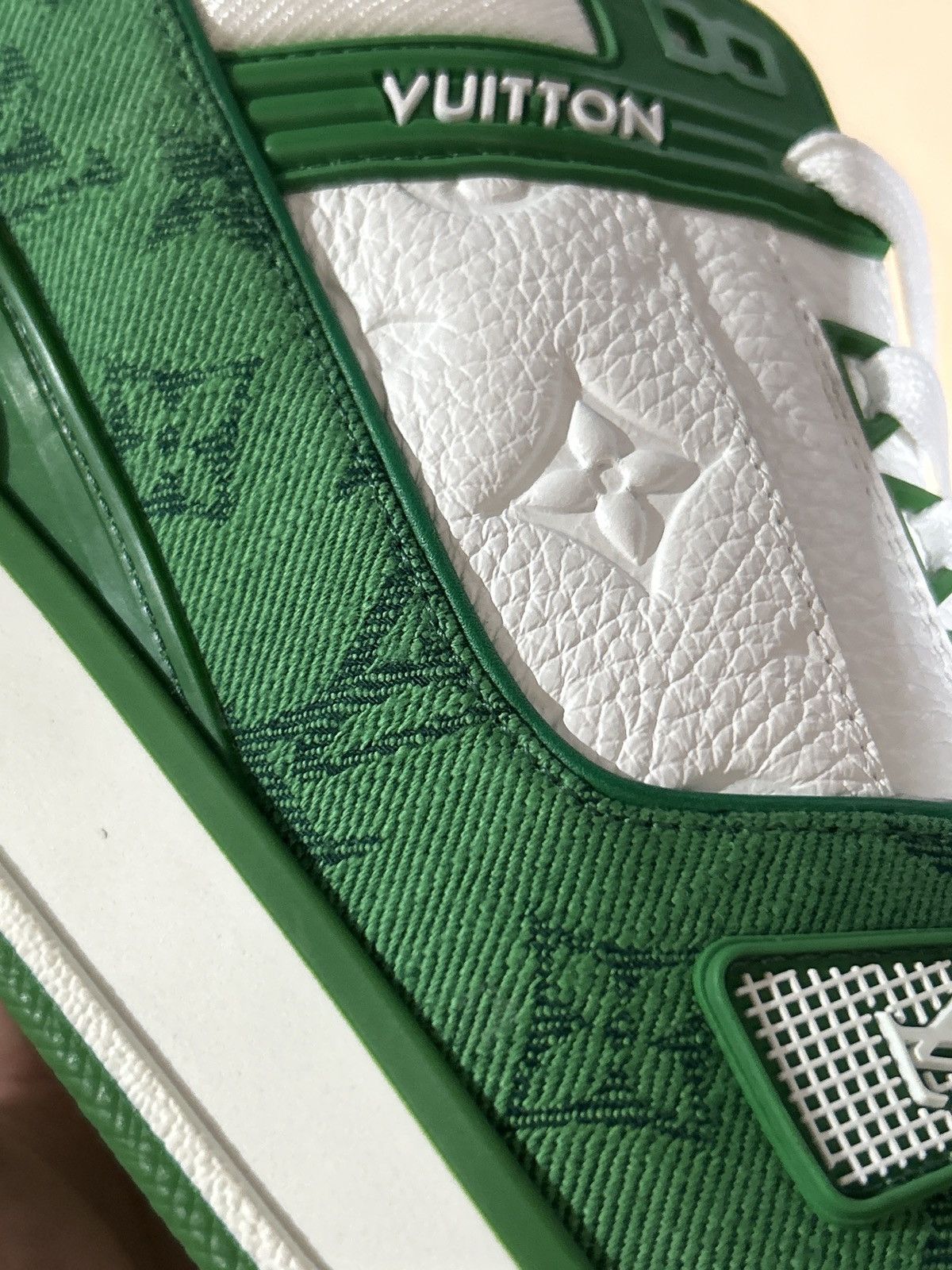 Louis Vuitton Green Louis Vuitton Trainers Size US 12 / EU 45 - 8 Thumbnail