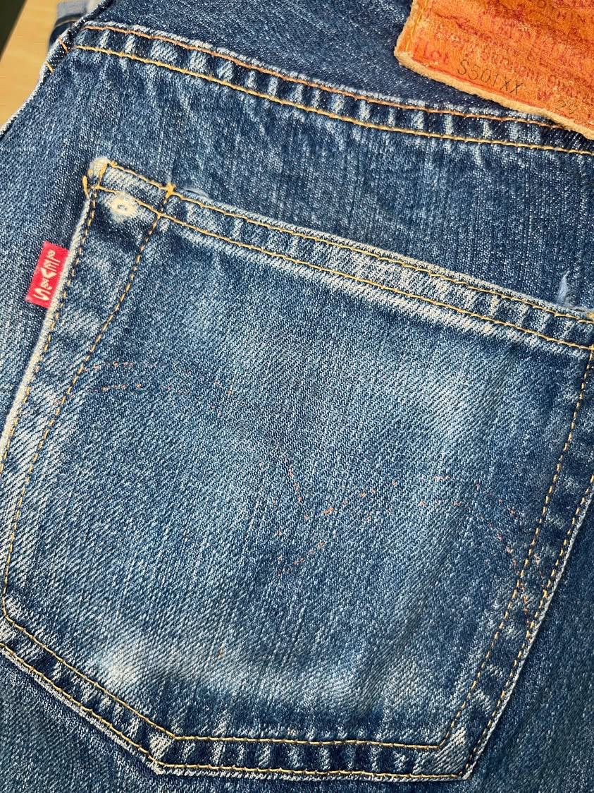 Levi's Vintage Big E levis S501XX 555 button Size US 29 - 5 Thumbnail