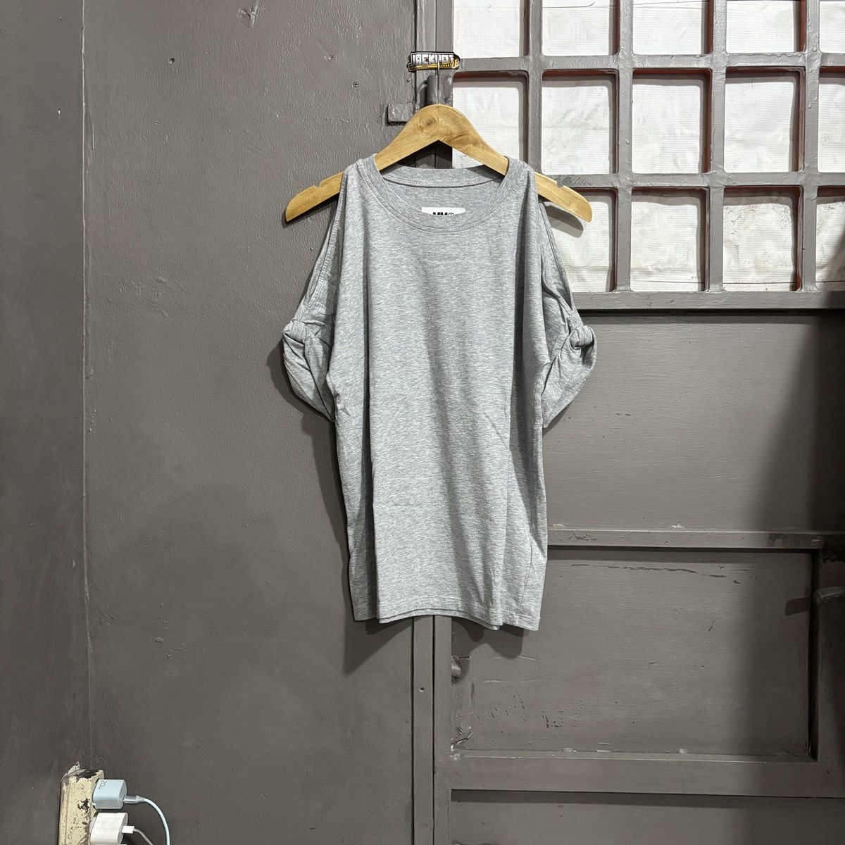 Maison Margiela Maison Margiela Blank Tee Size S / US 4 / IT 40 - 1 Thumbnail
