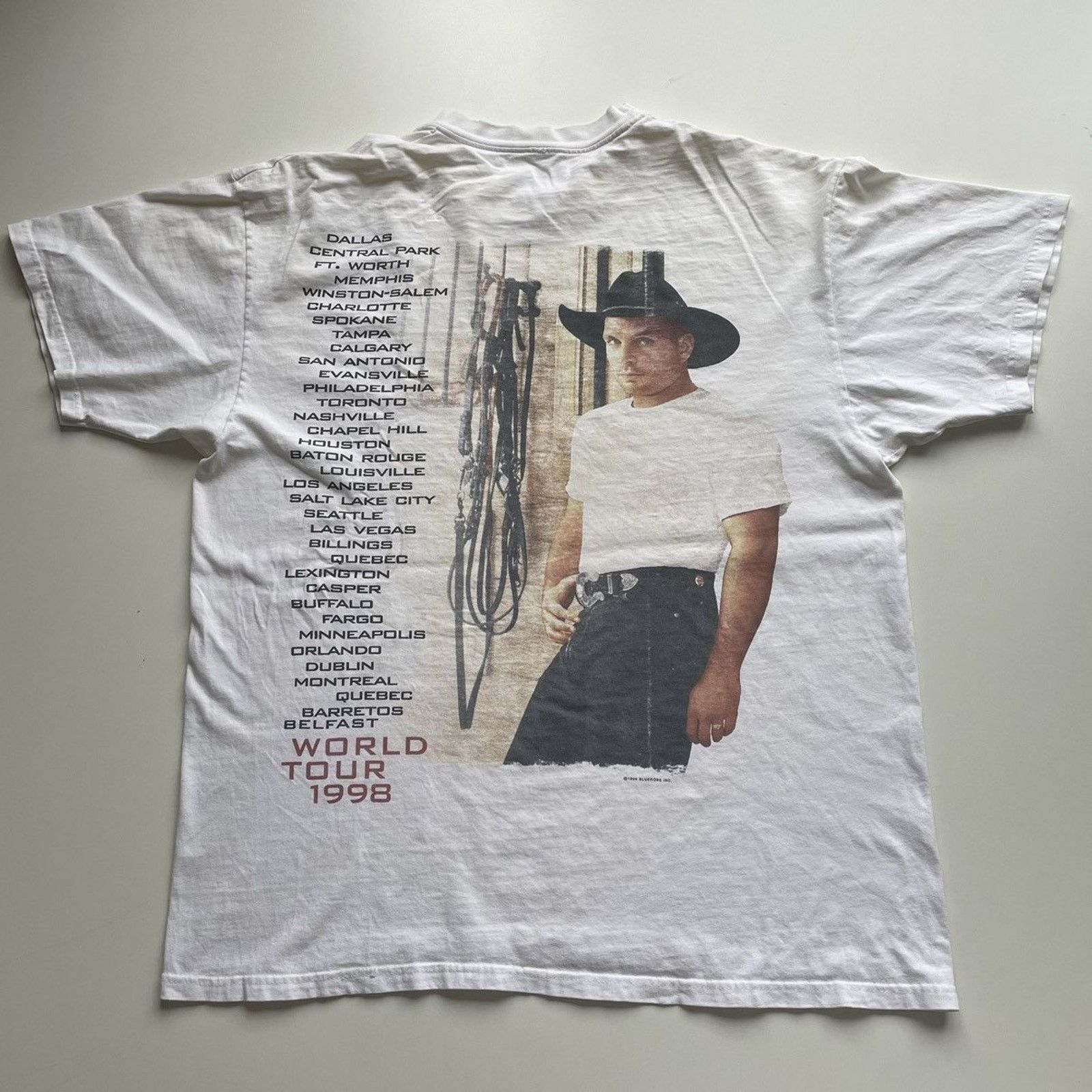 Band Tees Vintage 90s Garth Brooks T Shirt XL Sevens World Tour White Size US XL / EU 56 / 4 - 1 Thumbnail