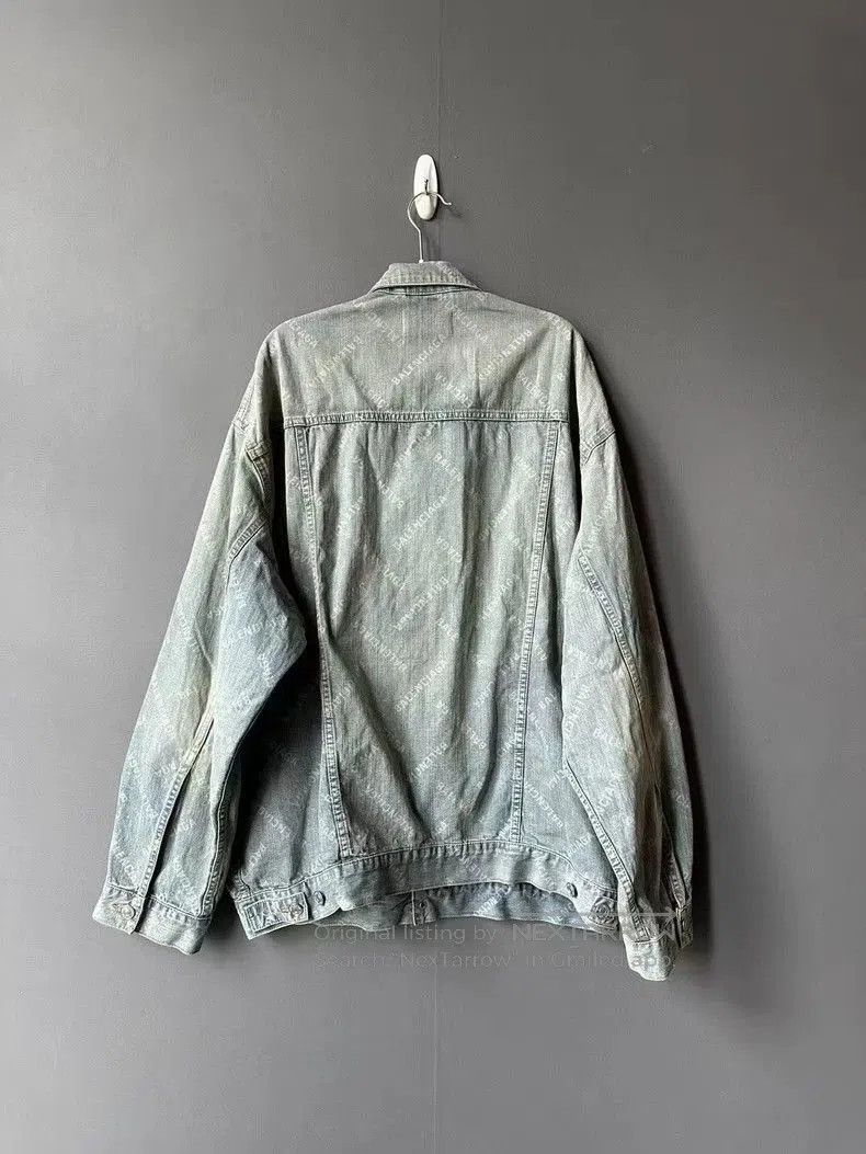 Balenciaga Balenciaga All-Over Print Denim Jacket. Size US XL / EU 56 / 4 - 2 Thumbnail
