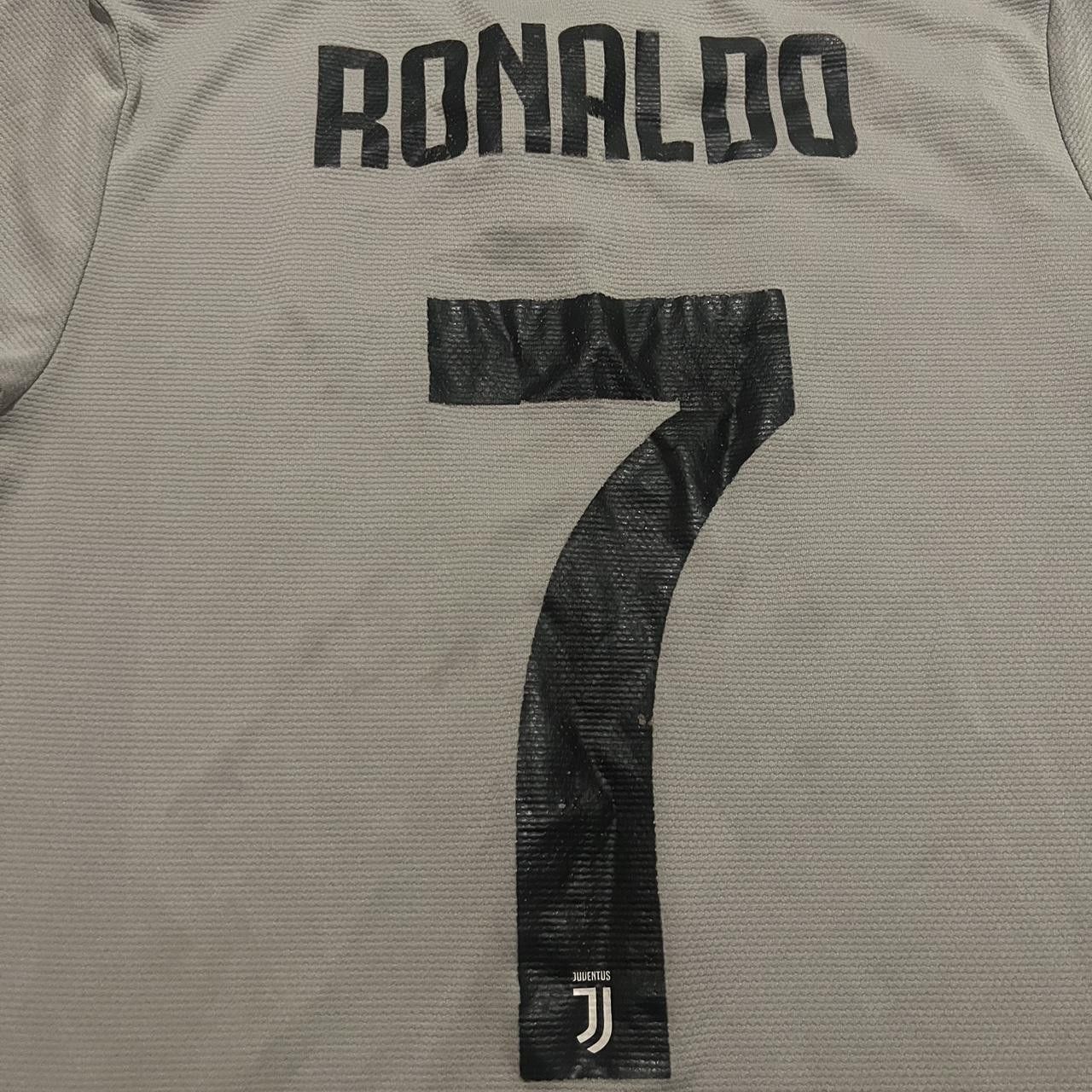 Adidas 2018-19 Ronaldo Juventus Adidas Away Serie A Shirt Football Size US XS / EU 42 / 0 - 3 Thumbnail