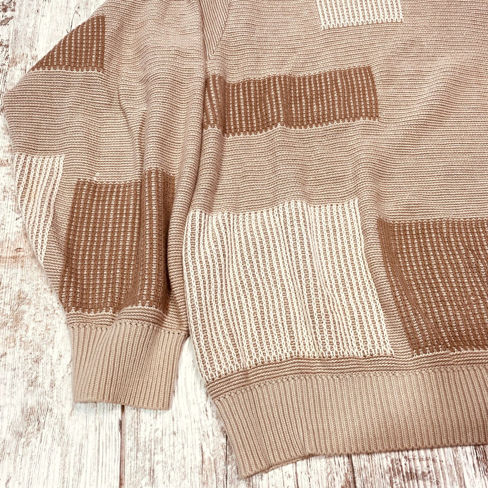Lands' End VINTAGE Lands' End Geometric Sweater Men's XL Beige Tan Crew Neck Knit Made USA Size US XL / EU 56 / 4 - 3 Thumbnail