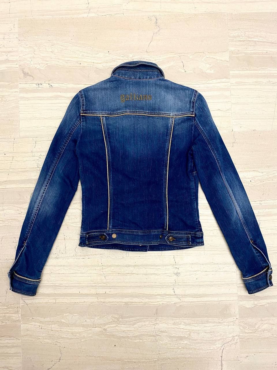 John Galliano John Galliano Logo Star Wash Distressed Denim Jacket Y2K Size L / US 10 / IT 46 - 4 Thumbnail