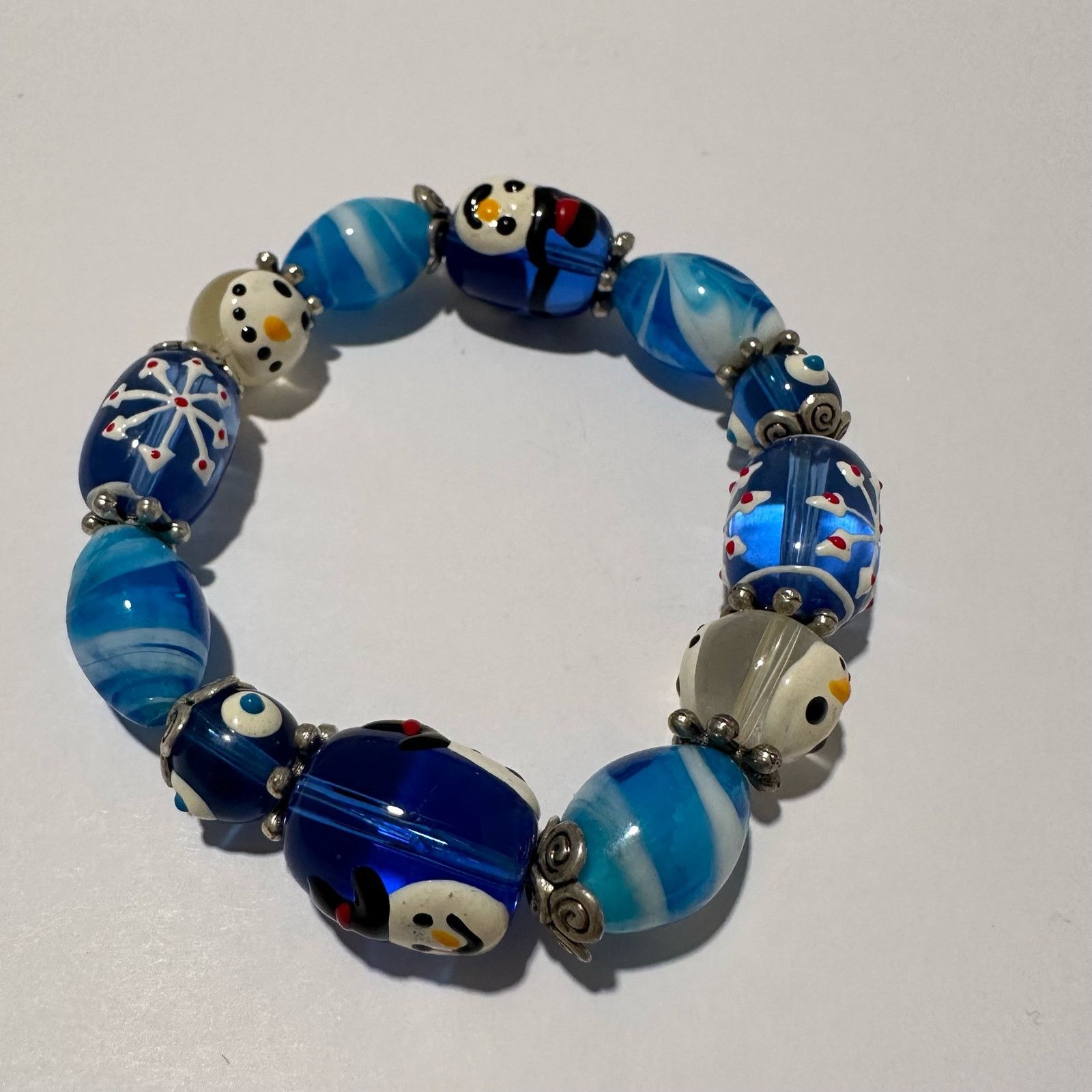 Handmade Christmas Glass Beads Stretch Bracelet Snowman Holiday Size ONE SIZE - 5 Thumbnail