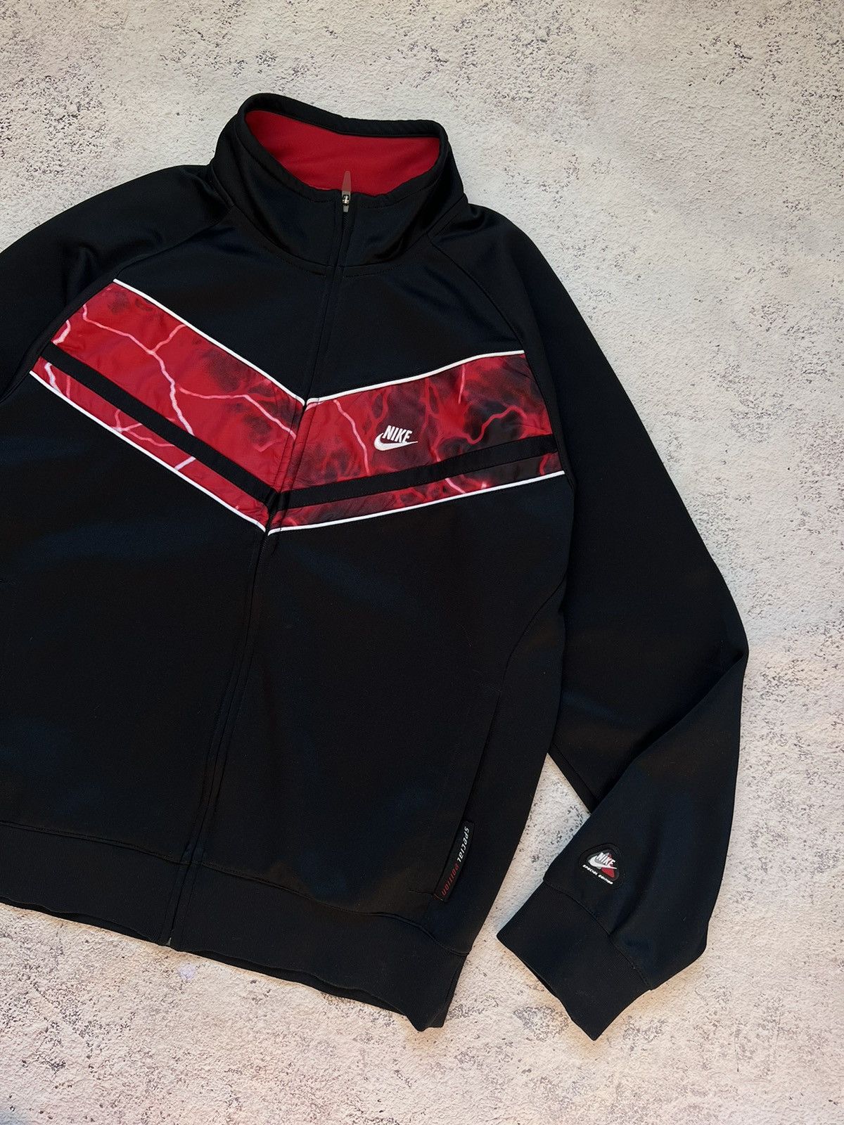 Nike × Vintage RARE Nike Vintage Track Top Lightning Printed tn shox style Size US L / EU 52-54 / 3 - 5 Thumbnail
