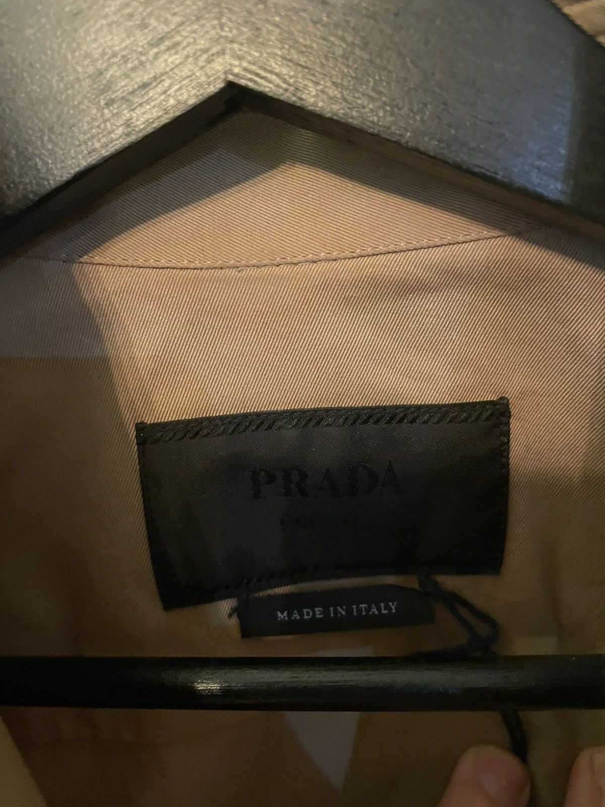 Prada PRADA CARGO LOGO SHORT SLEEVE BUTTON UP Size US M / EU 48-50 / 2 - 4 Thumbnail