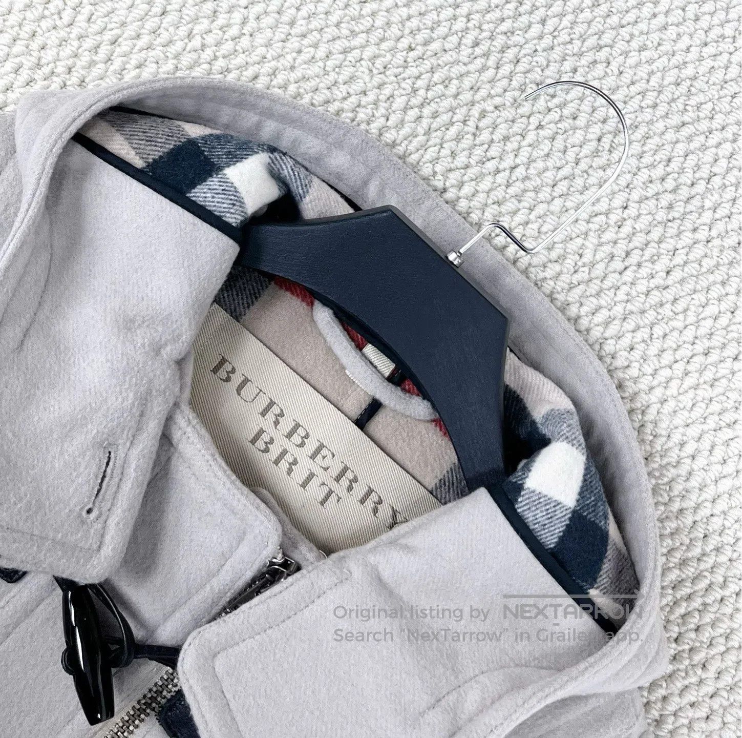 Burberry Burberry Beige Horn Button Zipper Pocket Plaid Lined Hoode Size XS / US 0-2 / IT 36-38 - 3 Thumbnail