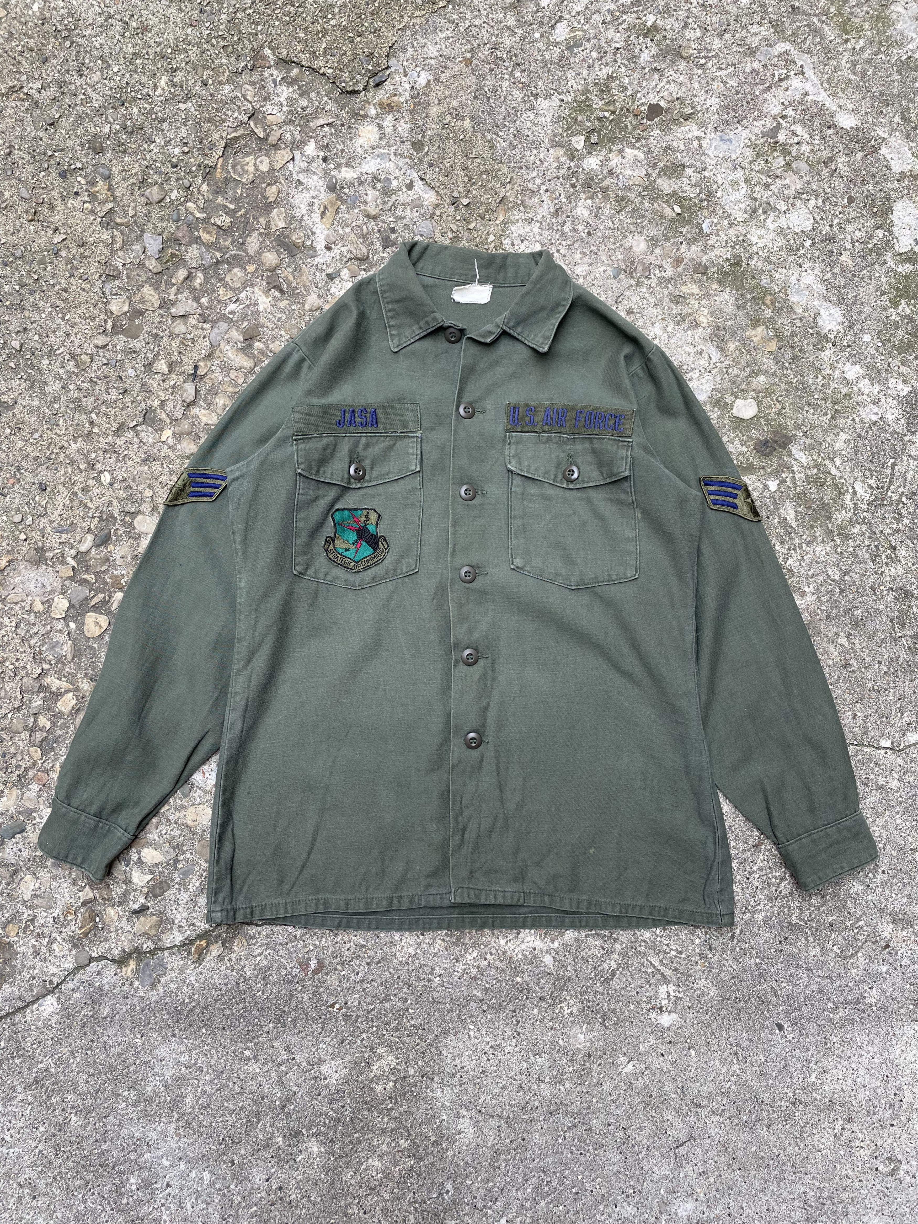 Vintage VTG 1976 US Air Force OG-107 Cotton Sateen Utility Shirt Size US L / EU 52-54 / 3 - 1 Thumbnail