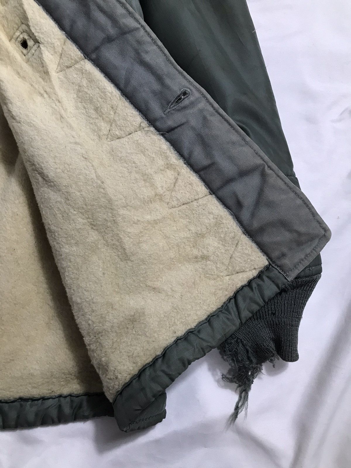 Vintage True Vintage USAF military Liner Jacket distressed Size US M / EU 48-50 / 2 - 5 Thumbnail