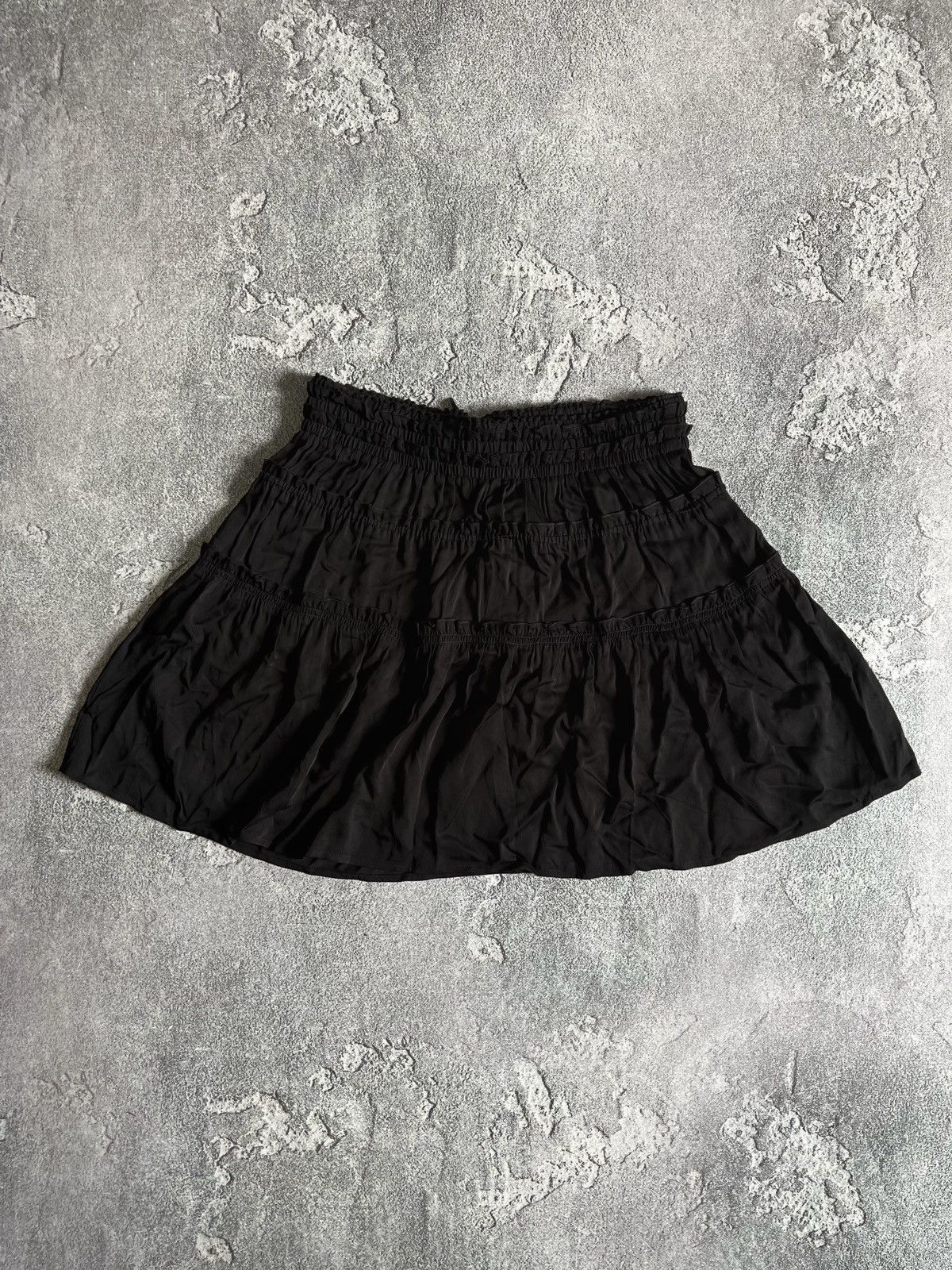 Designer × The Kooples The Kooples Short Black Skirt With Bows Size 3 Size 27" / US 4 / IT 40 - 4 Thumbnail