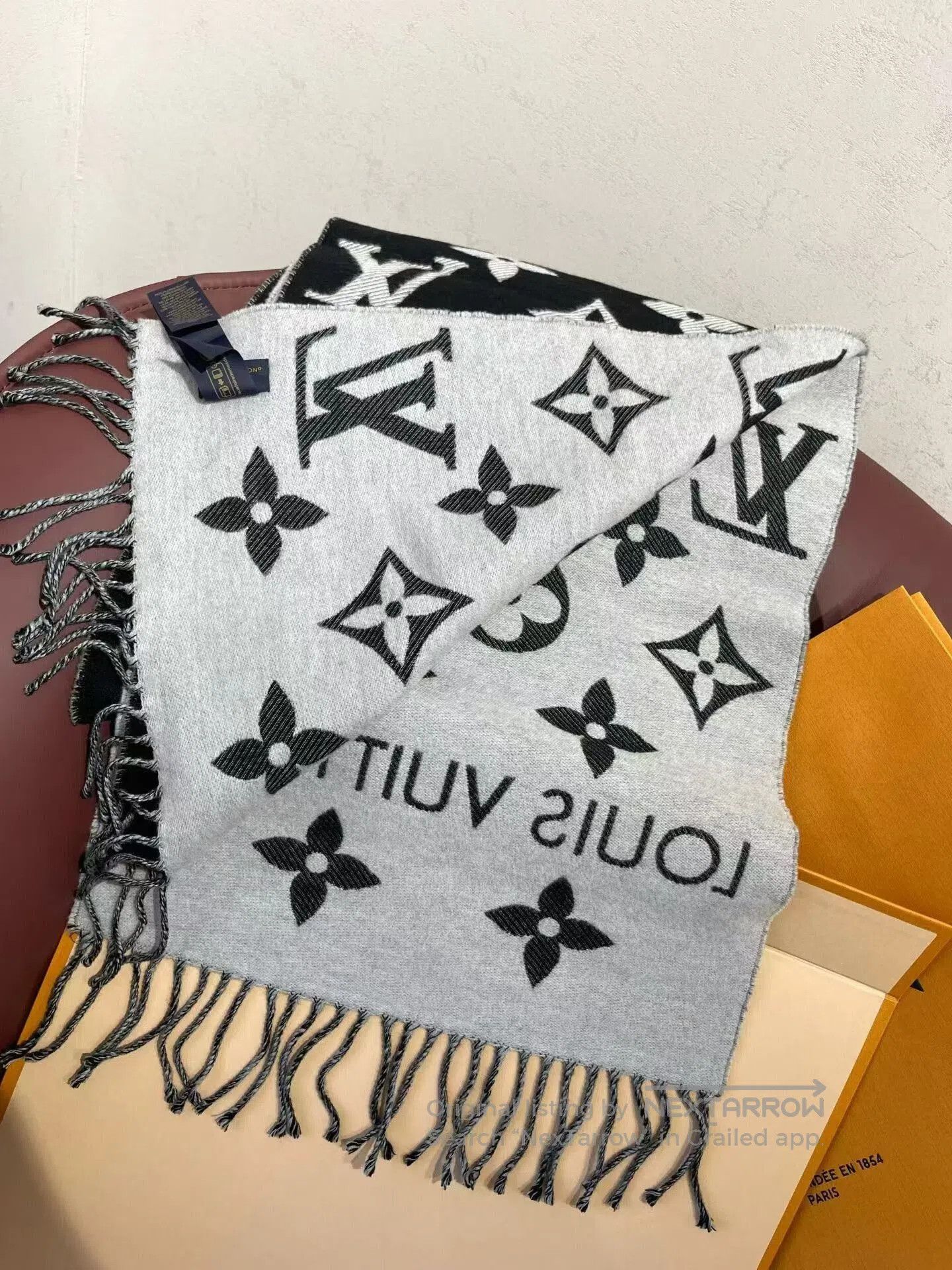 Louis Vuitton Louis Vuitton Wool Logo Scarf. Size ONE SIZE - 3 Thumbnail