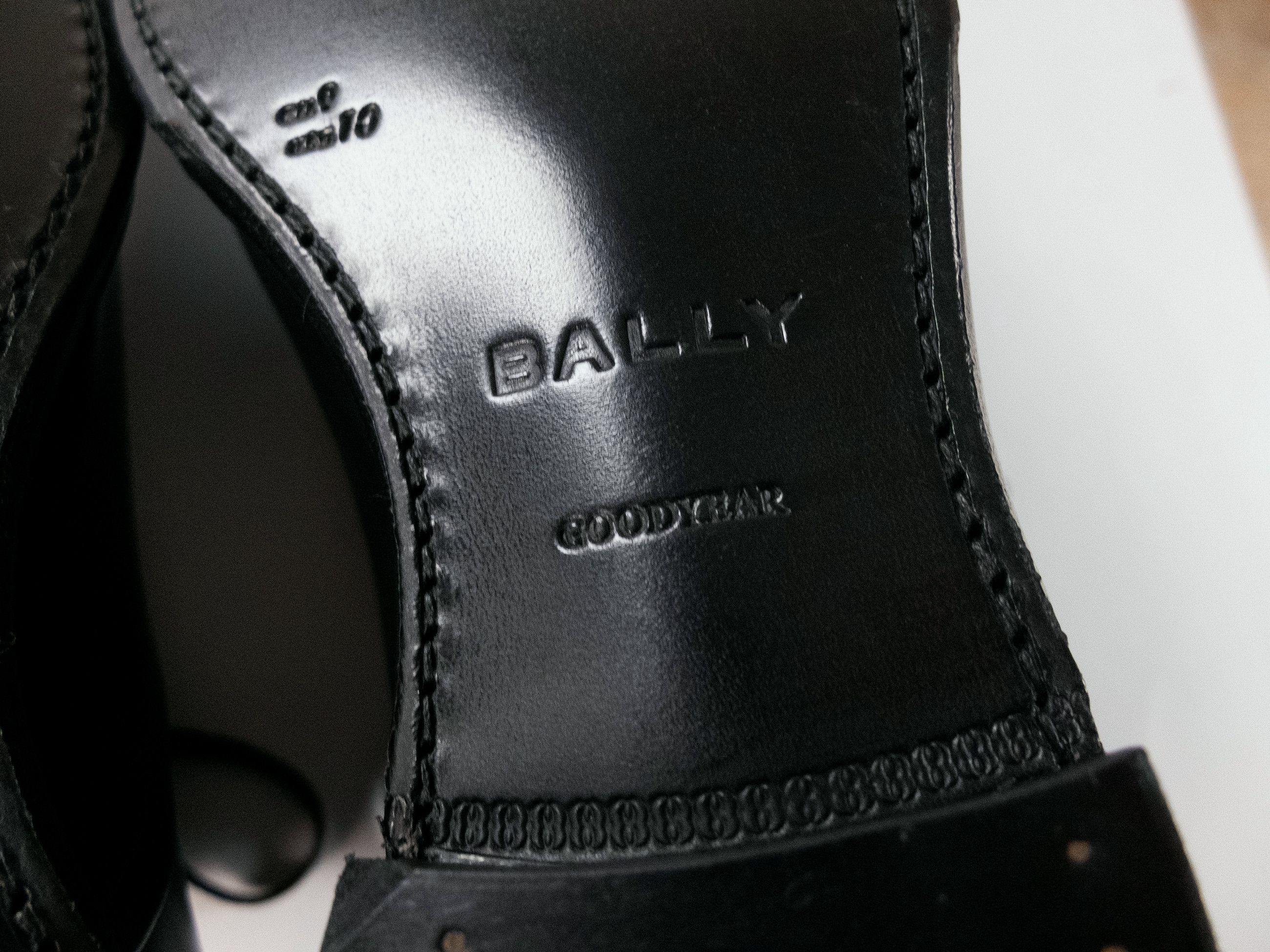 Bally BALLY Scribe black Goodyear welted leather Oxford shoes Size US 10 / EU 43 - 11 Thumbnail