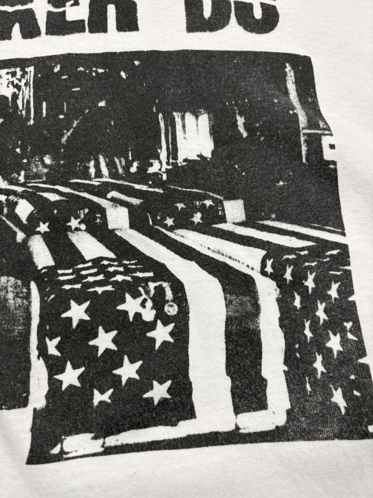 Band Tees Vintage Hüsker Dü Graphic T-Shirt Early 2000s Hardcore Punk Size US L / EU 52-54 / 3 - 9 Thumbnail
