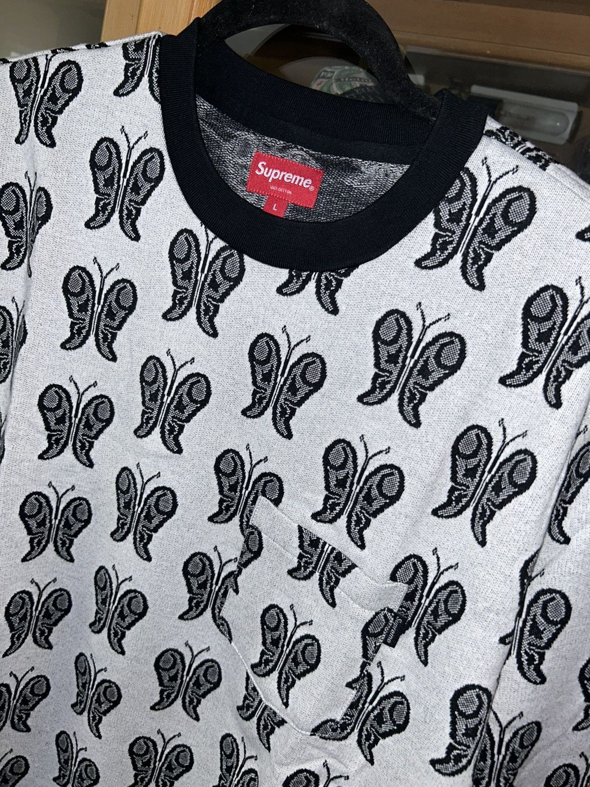Supreme Supreme Butterfly Jacquard Top SS18 size Large NEW WITH TAGS Size US L / EU 52-54 / 3 - 3 Thumbnail