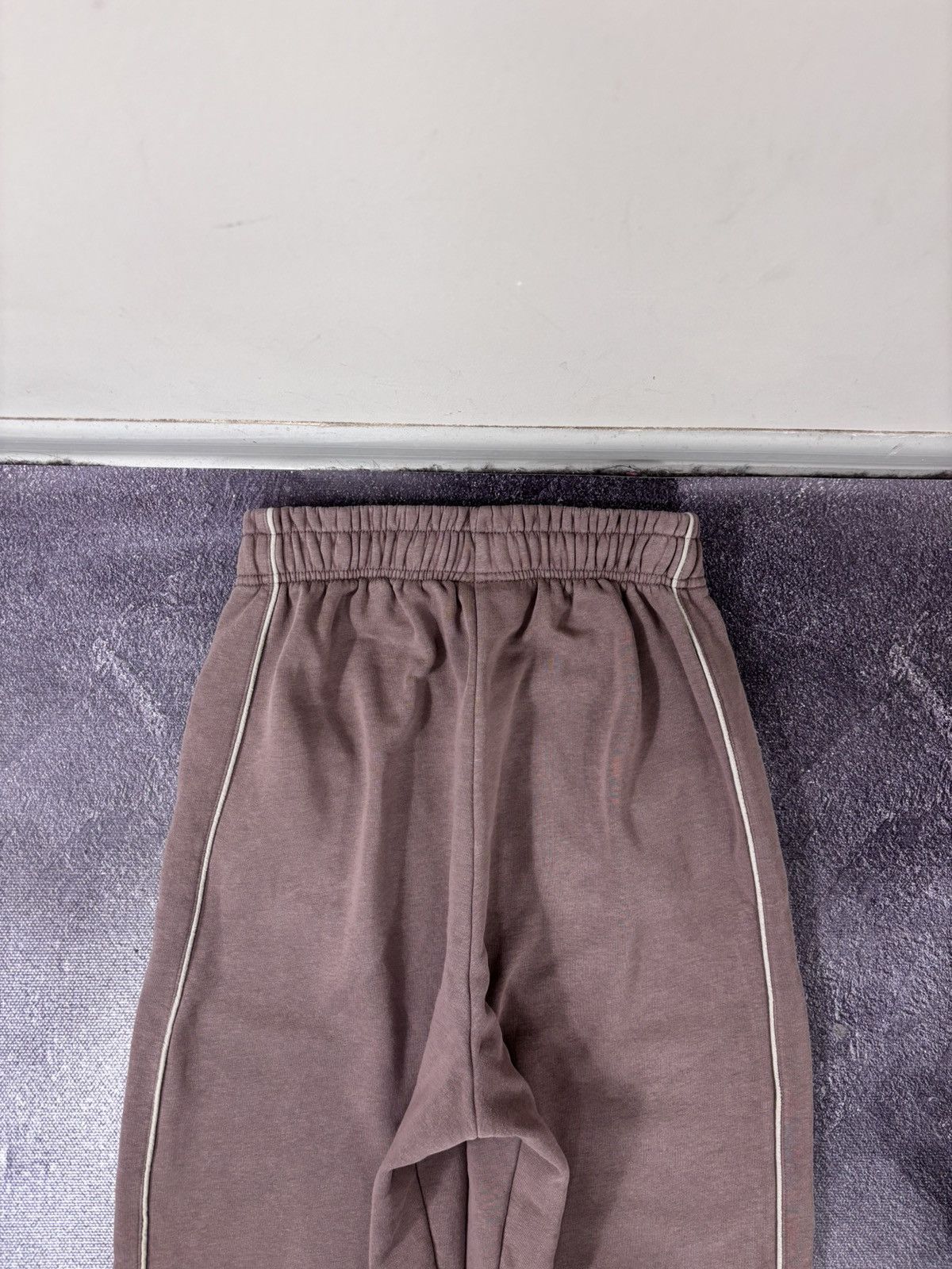 Karl Kani Karl Kani Y2K Women’s Brown Sidestripe Baggy Sweatpants Size 26" / US 2 / IT 38 - 16 Thumbnail
