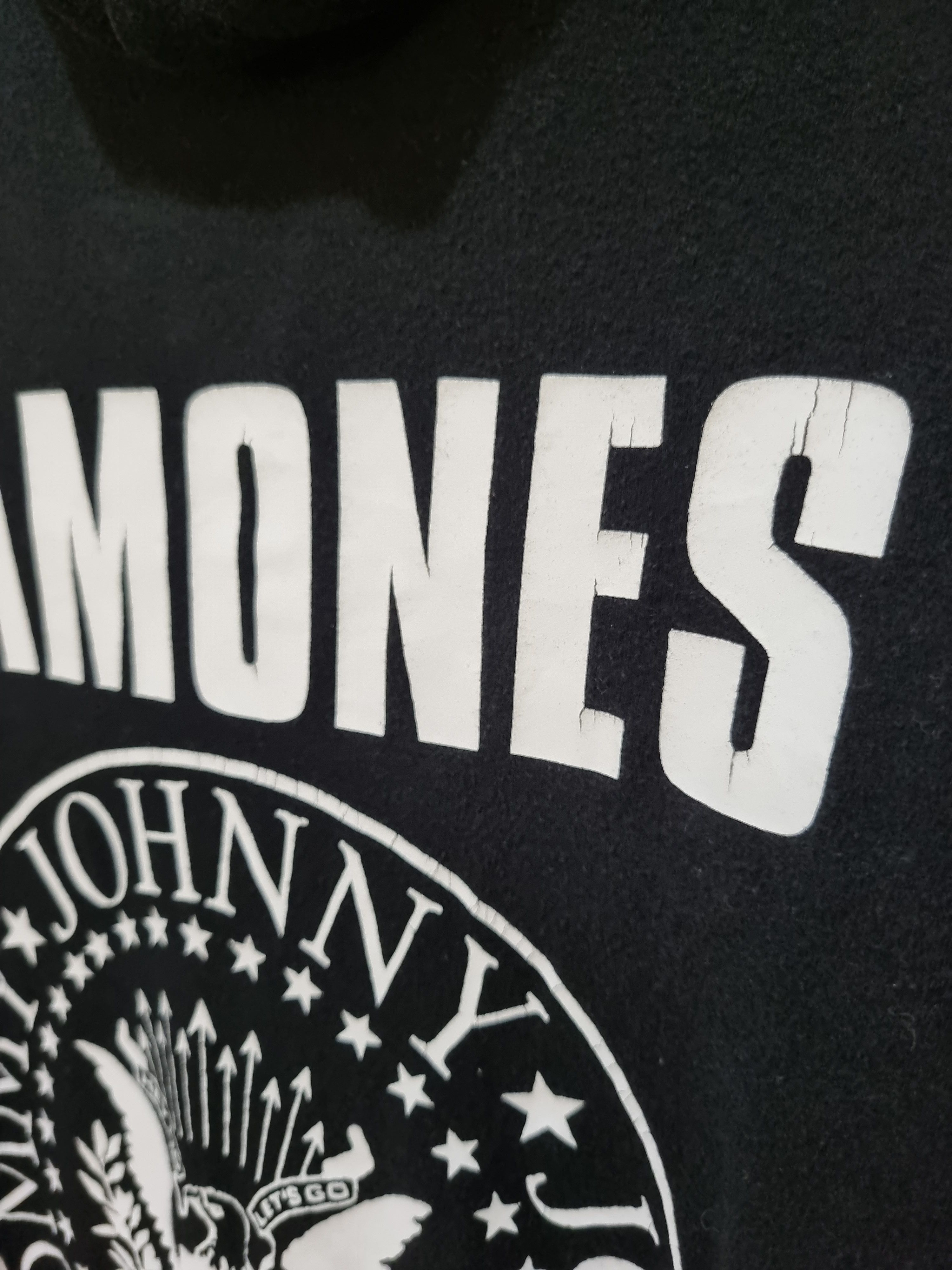 Band Tees Ramones WHO.A.U hoodie Size US M / EU 48-50 / 2 - 7 Thumbnail