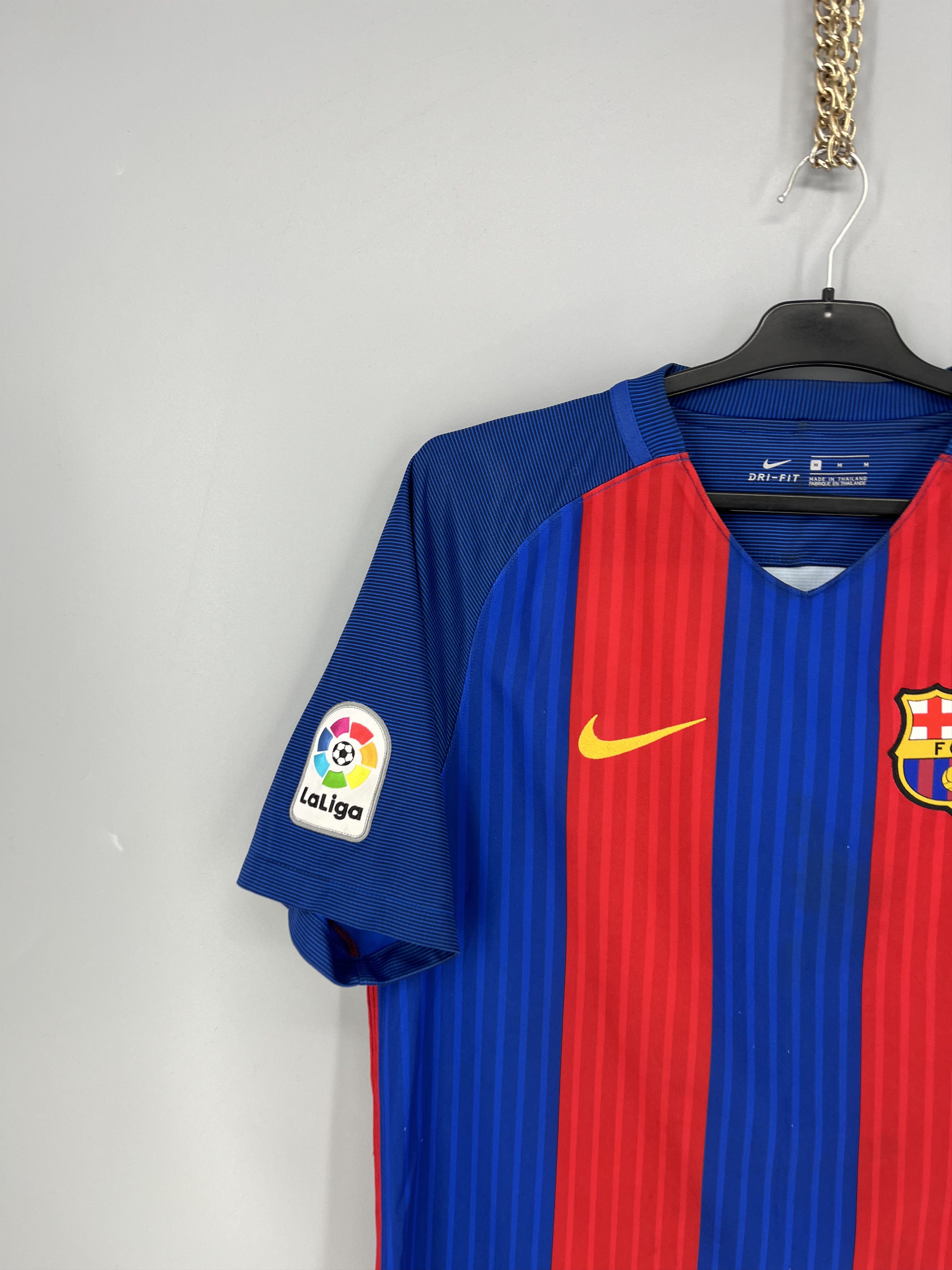 Vintage FC Barcelona Nike 2016 2017 Soccer Jersey Home Football Size US M / EU 48-50 / 2 - 4 Thumbnail