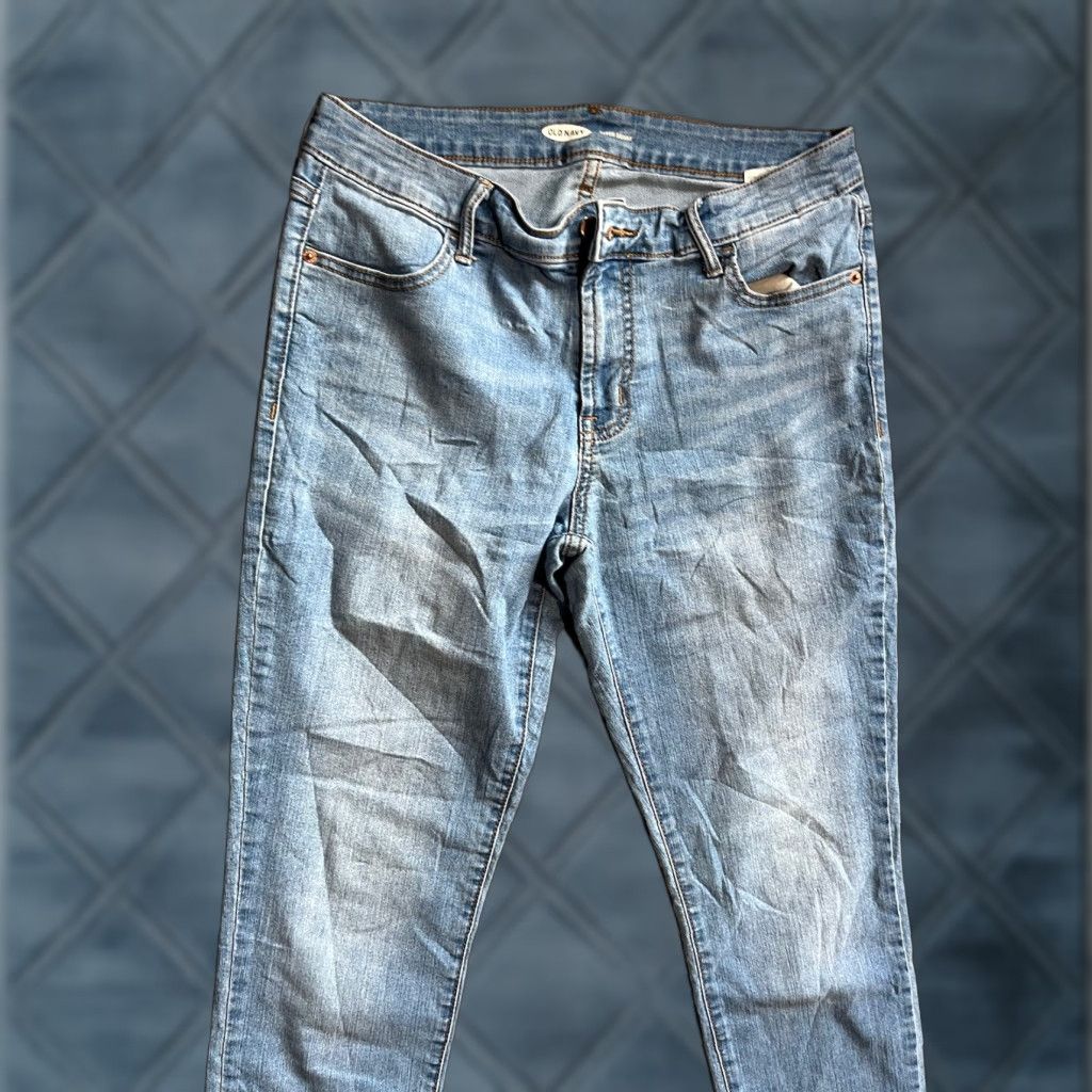 Old Navy Old Navy Jeans Womens Slim Skinny 8 Medium Wash Blue Cotton Polyester Spandex Pockets Zipper Button Regular Rise Mid 30 in Inseam Womens Jeans Size 30" / US 8 / IT 44 - 1 Thumbnail