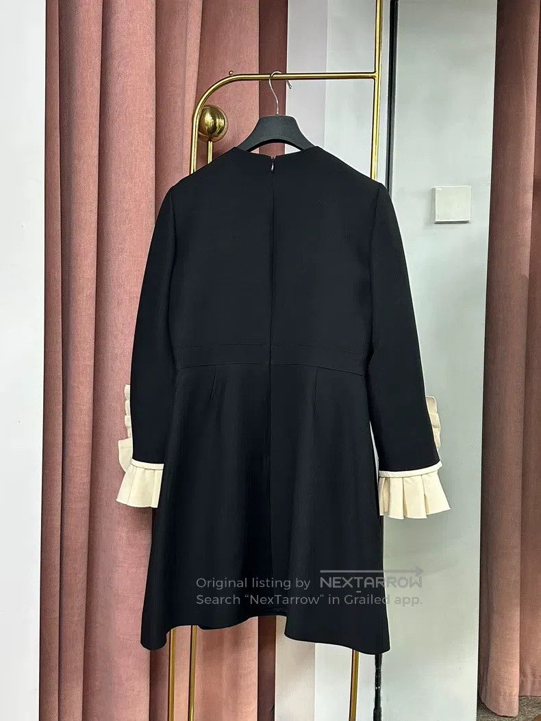 Valentino Valentino Black fungus edge patchwork cuff long-sleeved dr Size L / US 10 / IT 46 - 4 Thumbnail